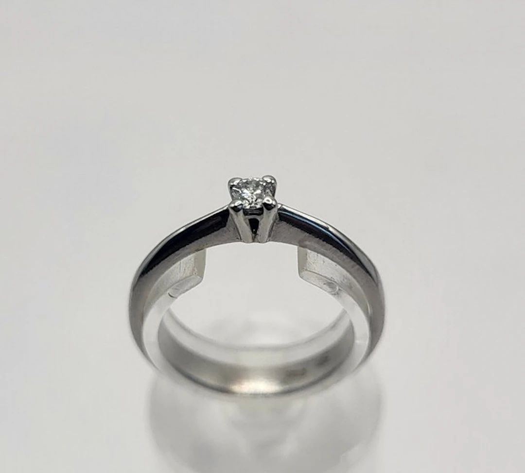 Ring - 18 kt. White gold - 0.07ct. tw. Diamond (Natural)
