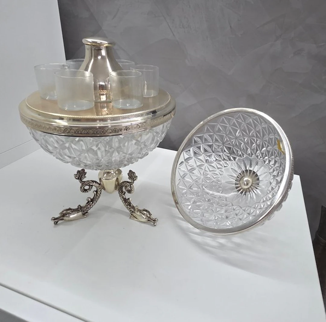 Centrepiece (8) - Crystal, alpacca