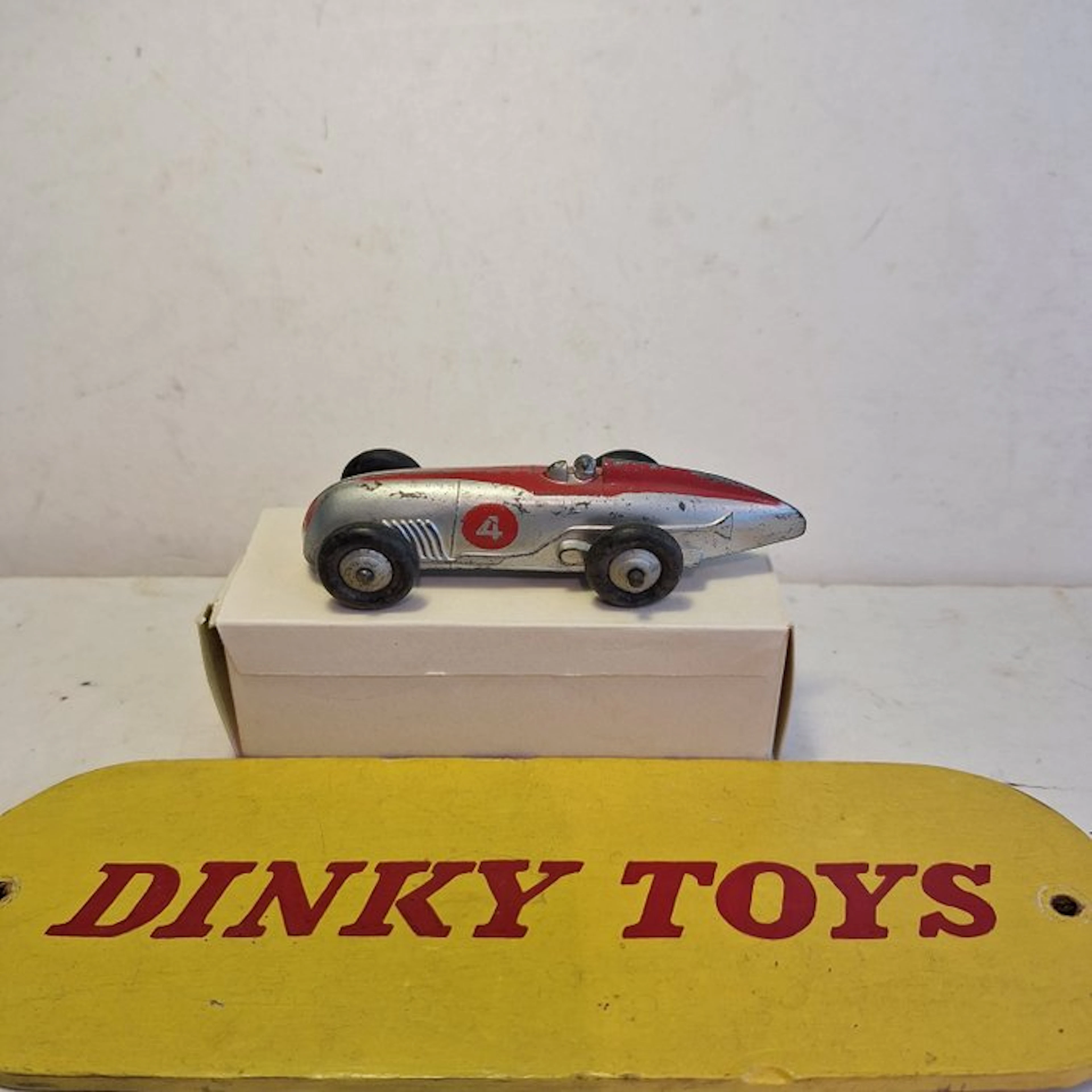 Dinky Toys 1:43 - Model car - Dinky Toys - Racing Car