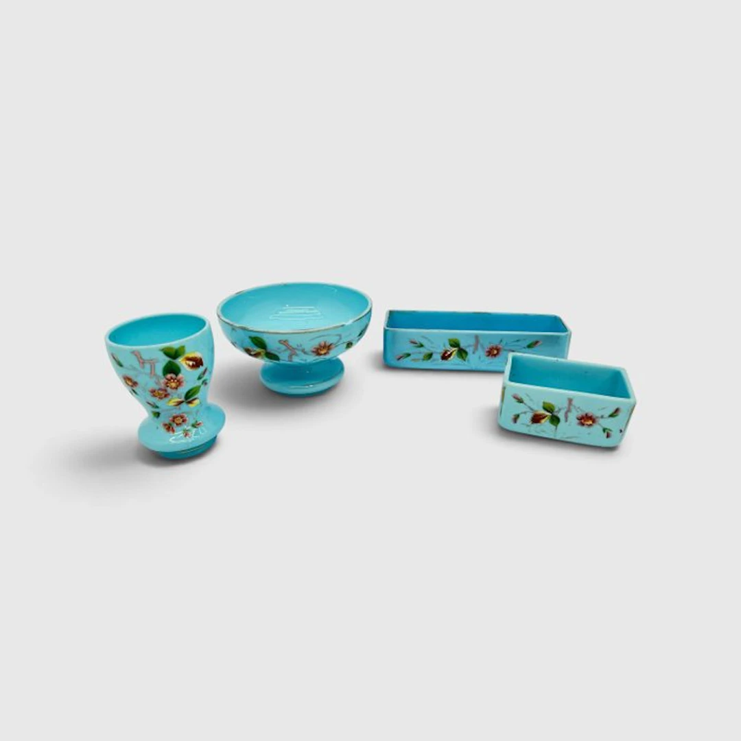 Jewellery box - French in Opaline Glass, 19th Century