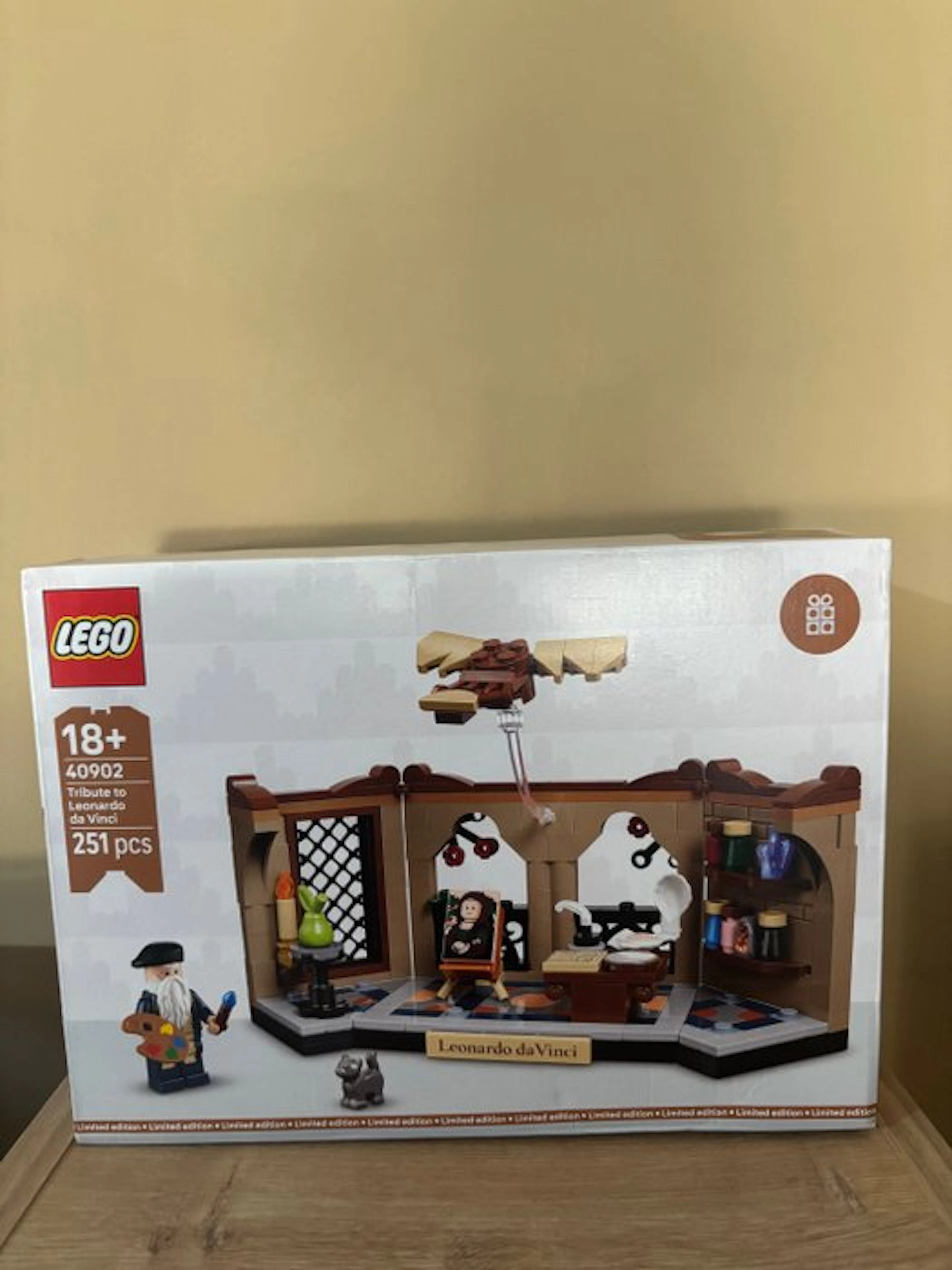 LEGO Set - 40902 - Icons - Tribute to Leonardo da Vinci