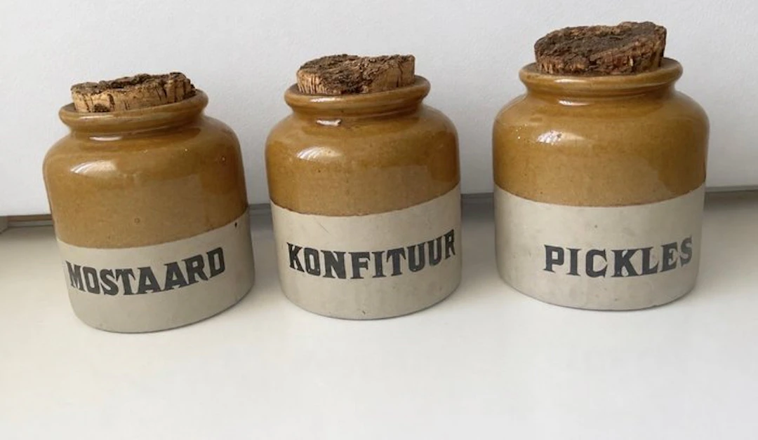 Jar (3) - Stone, cork - Antique Frans Gres
