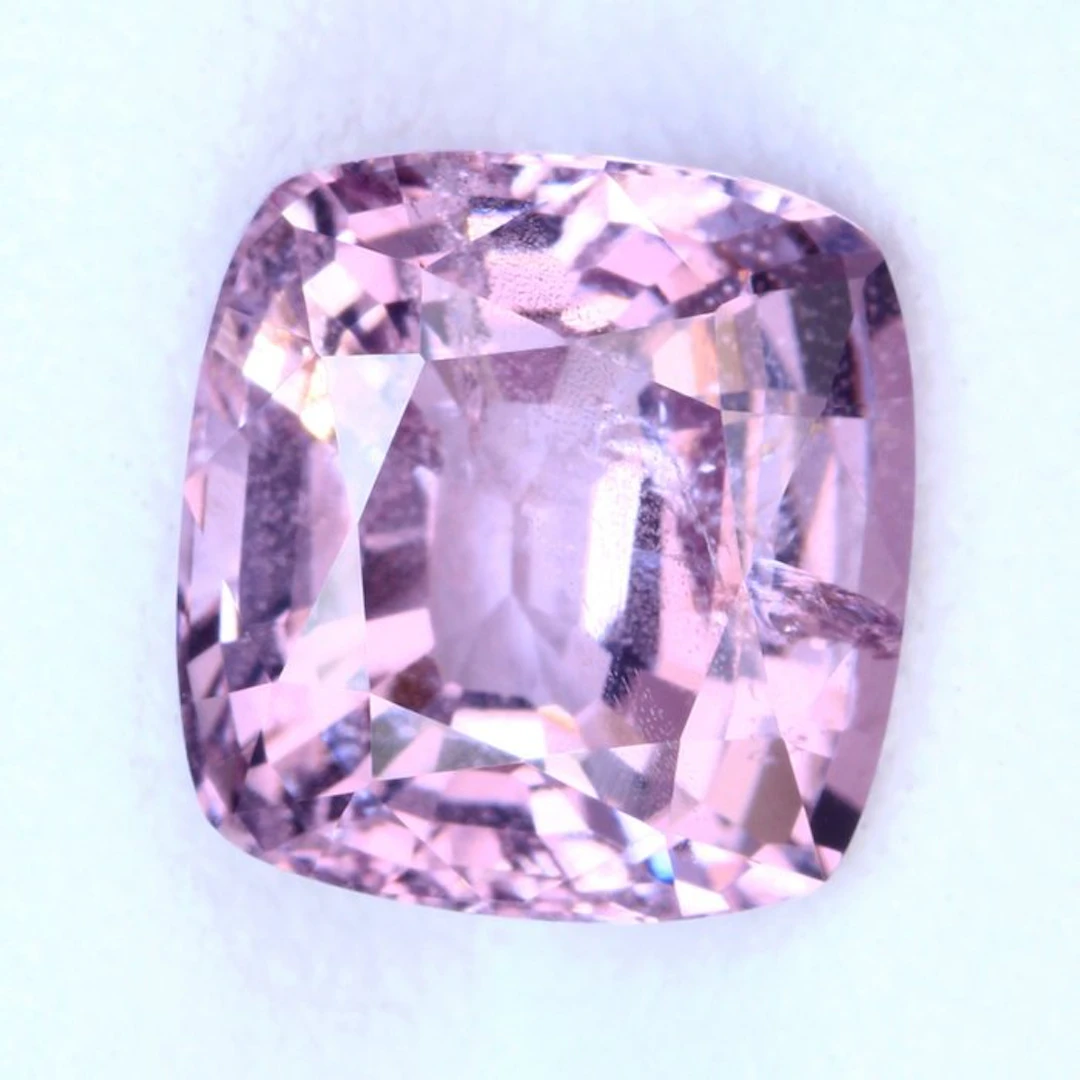 1 pcs Pink Spinel - 2.91 ct - International Gemological...