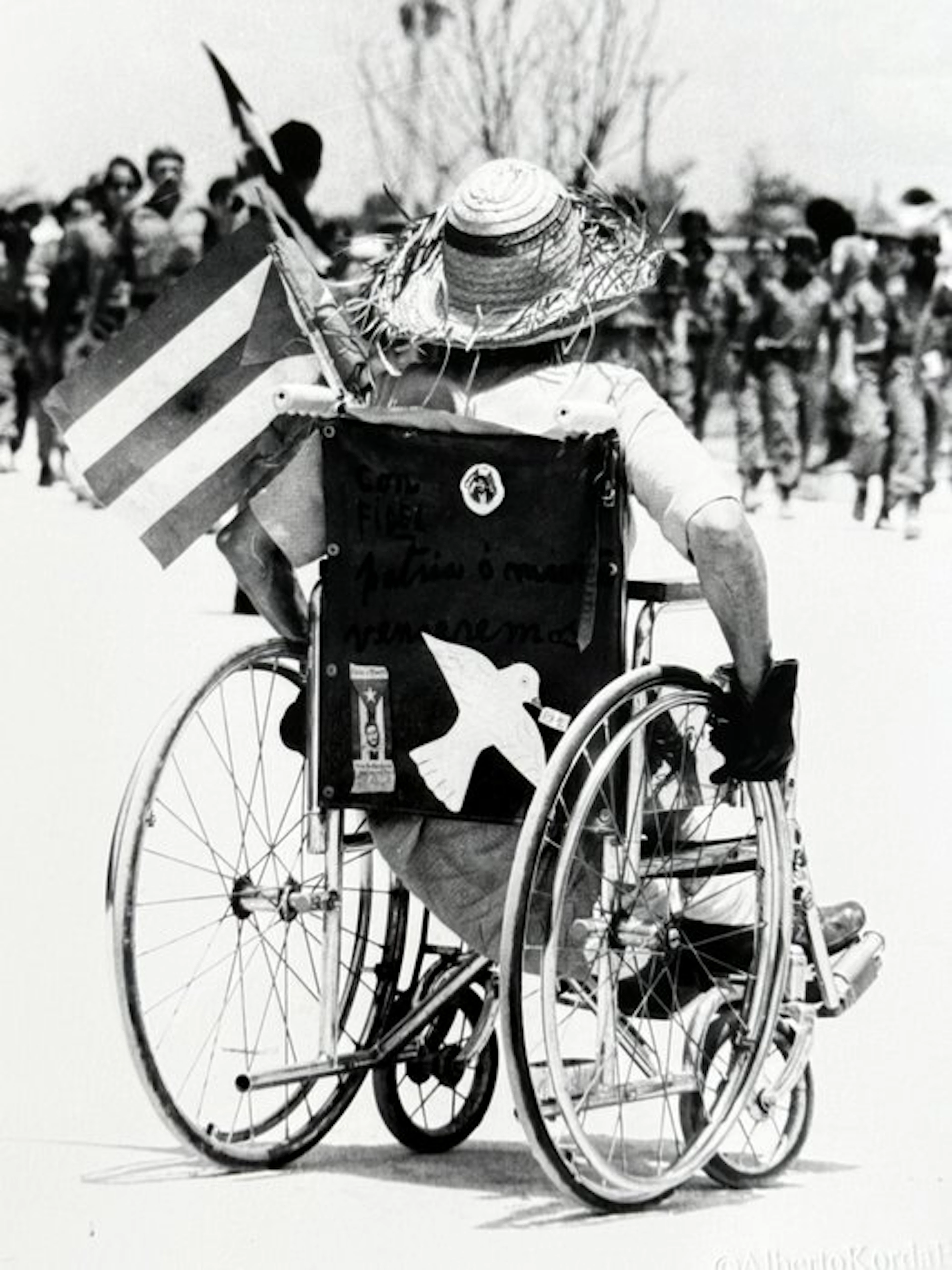 Alberto Korda (1928–2001) - Revolucionario en silla de...