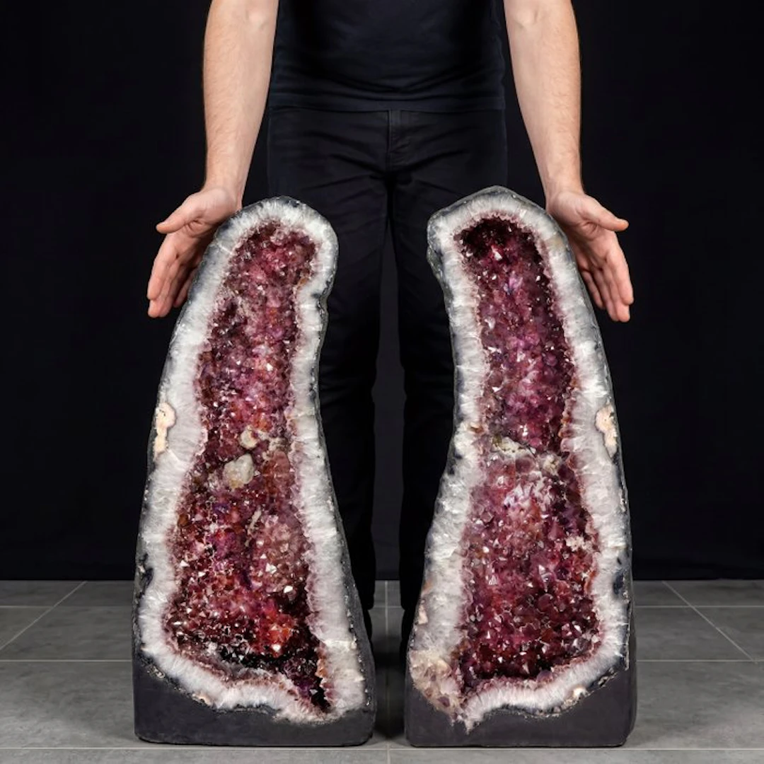 Unique Amethyst - 61x25x16 cm - Matched Pair - Geode- 59 kg