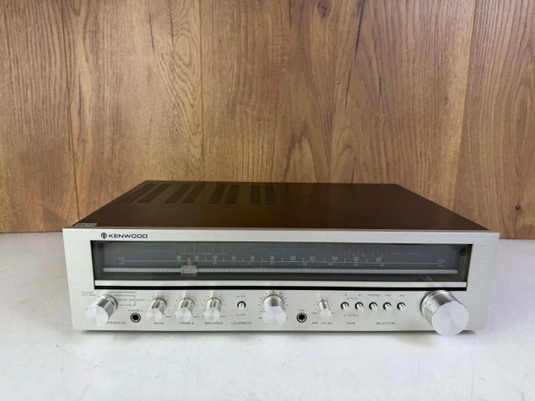 Kenwood - KR-2010 Solid state stereo receiver