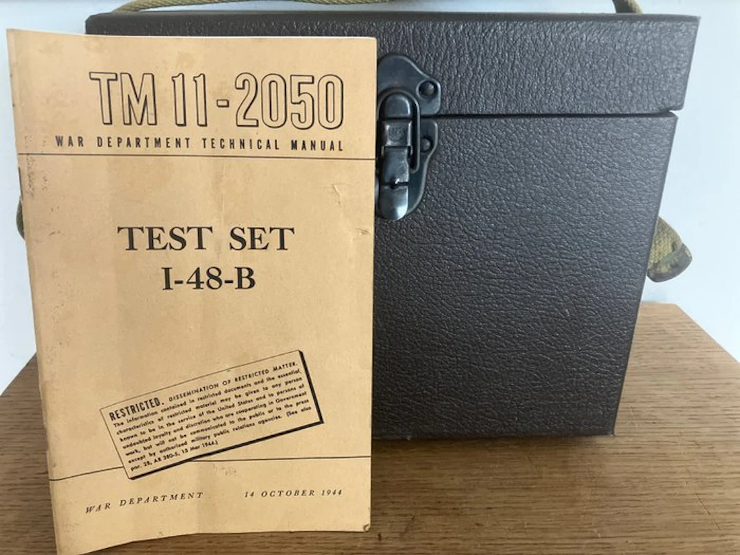 United States - Military hand-operated insulation tester...