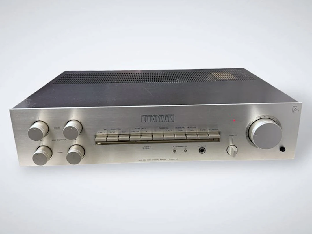 Luxman - L-3 Solid state amplifier