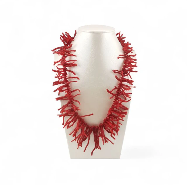 Silver Necklace - artisanal craftsmanship