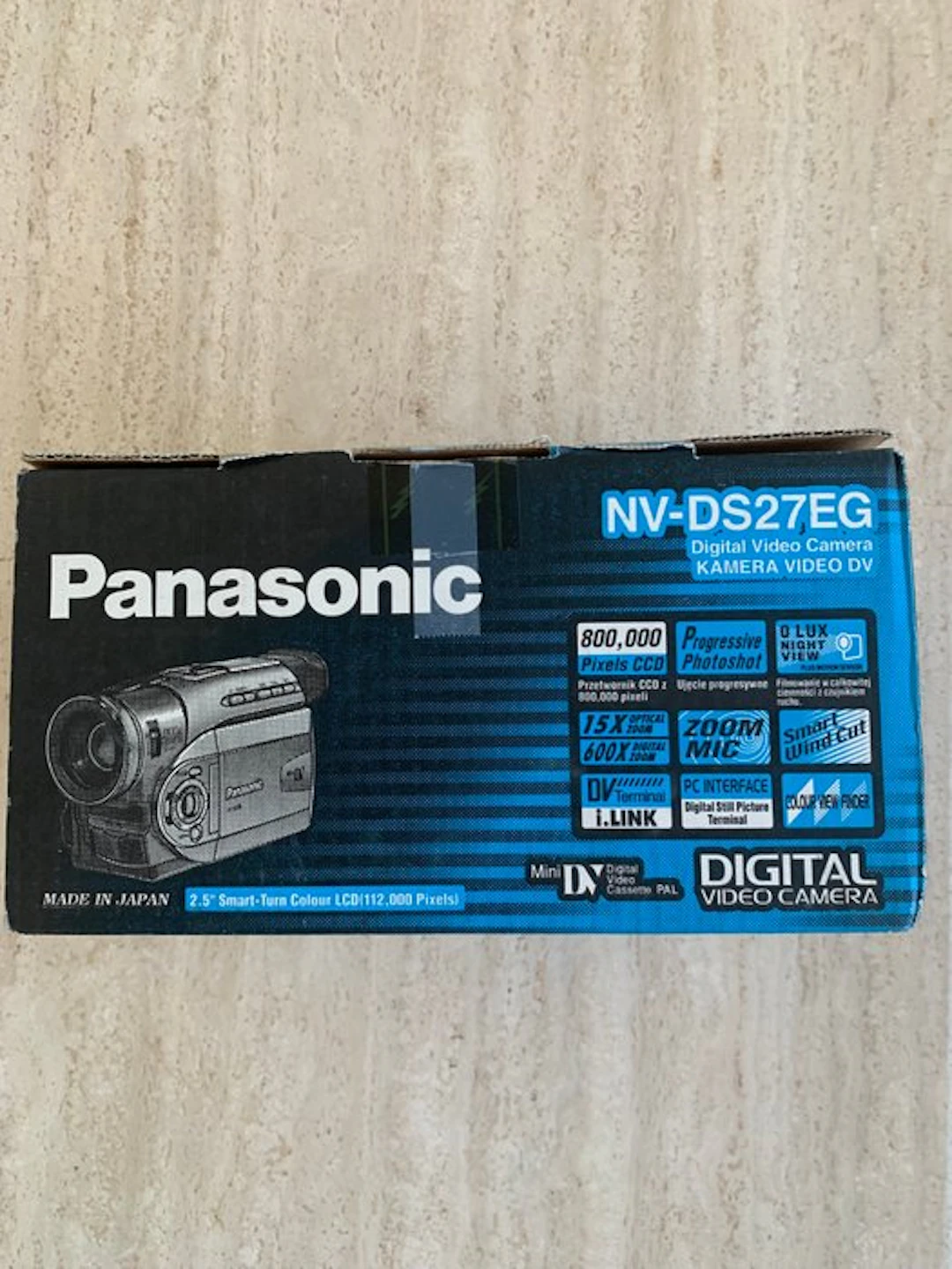 Panasonic NV-DS27EG Mini DV-DV camera