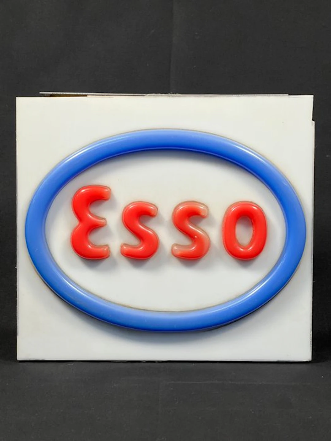 Esso - Lightbox - Plastic