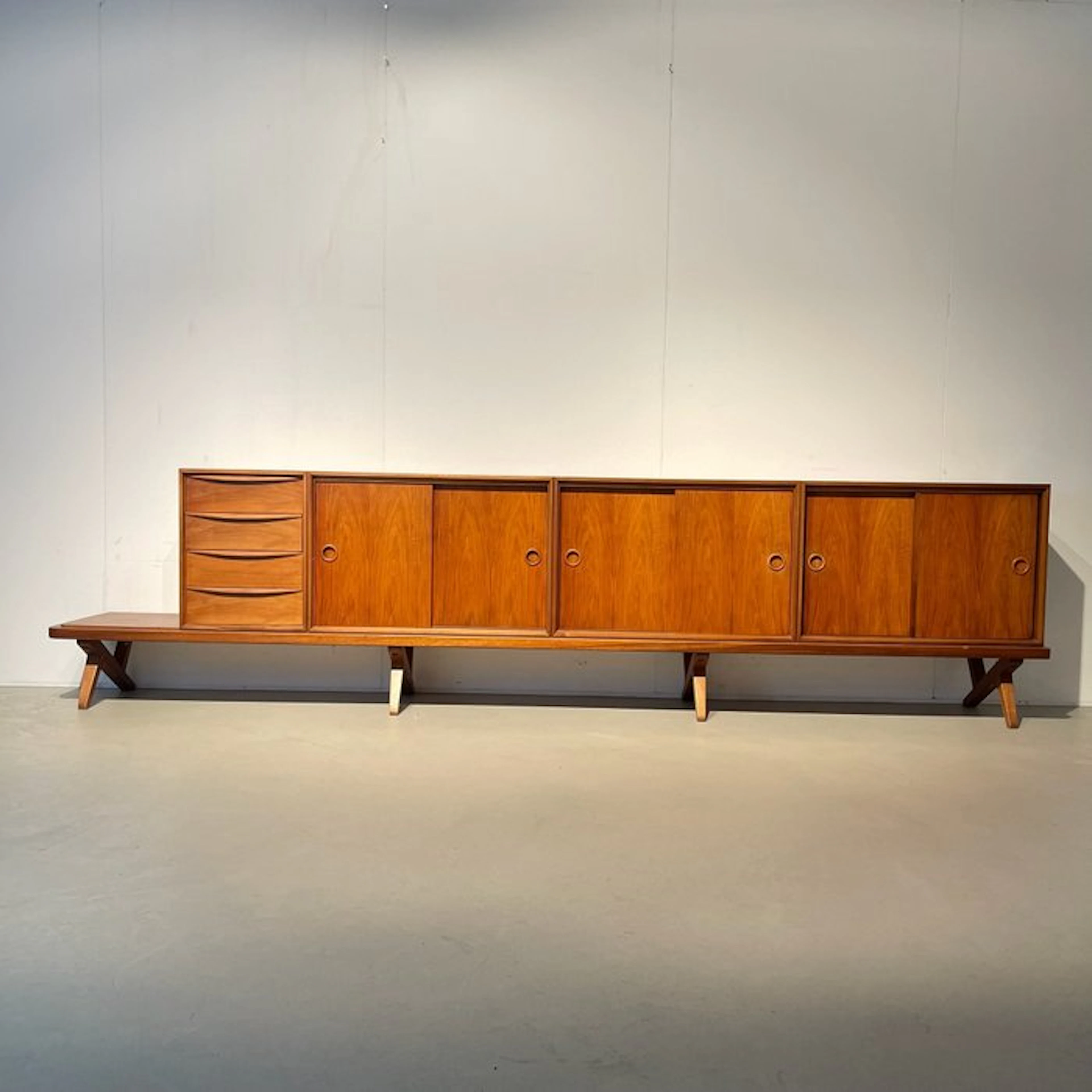Fristho - Rudolf Bernd Glatzel - Sideboard - Wood