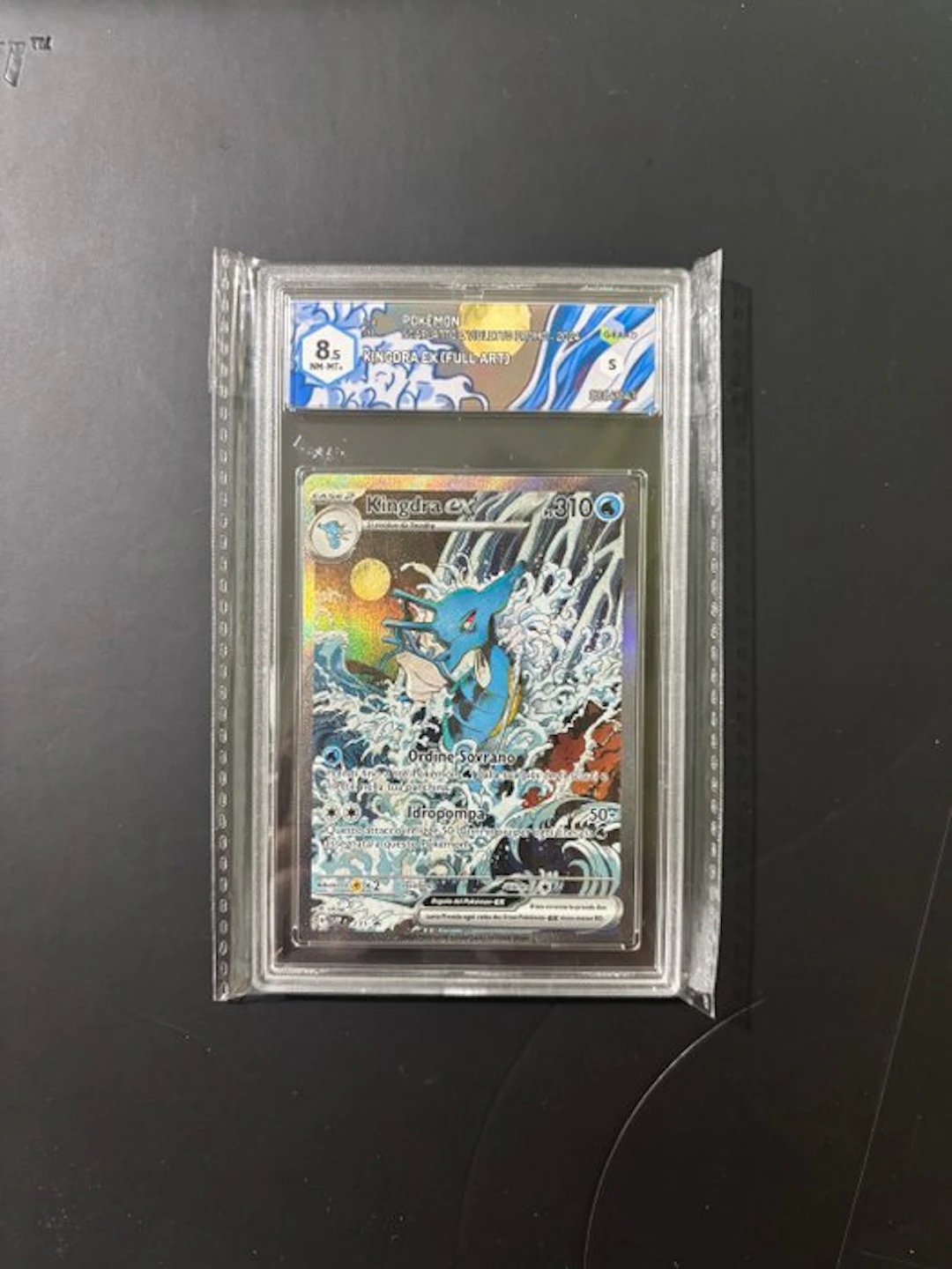 Pokémon - 1 Graded card - Kingdra SVP 137 Promo card