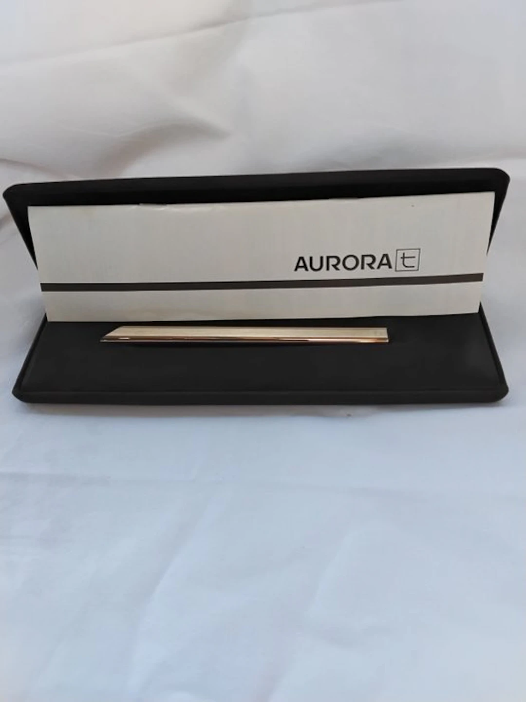 Aurora - Thesi - No reserve price - Pen