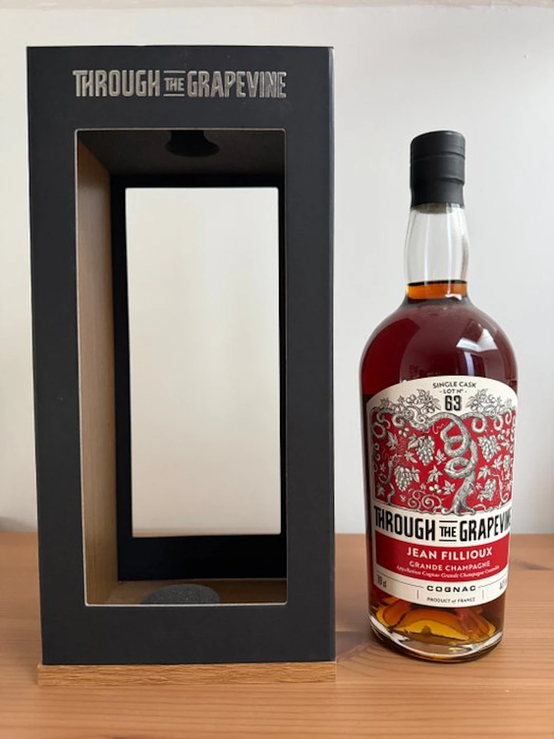 Jean Fillioux La Maison du Whisky - Lot 63 - Through The Grapevine - b