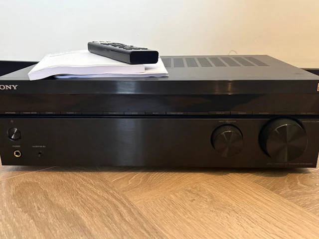 Sony - STR-DH590 Solid state multi-channel receiver