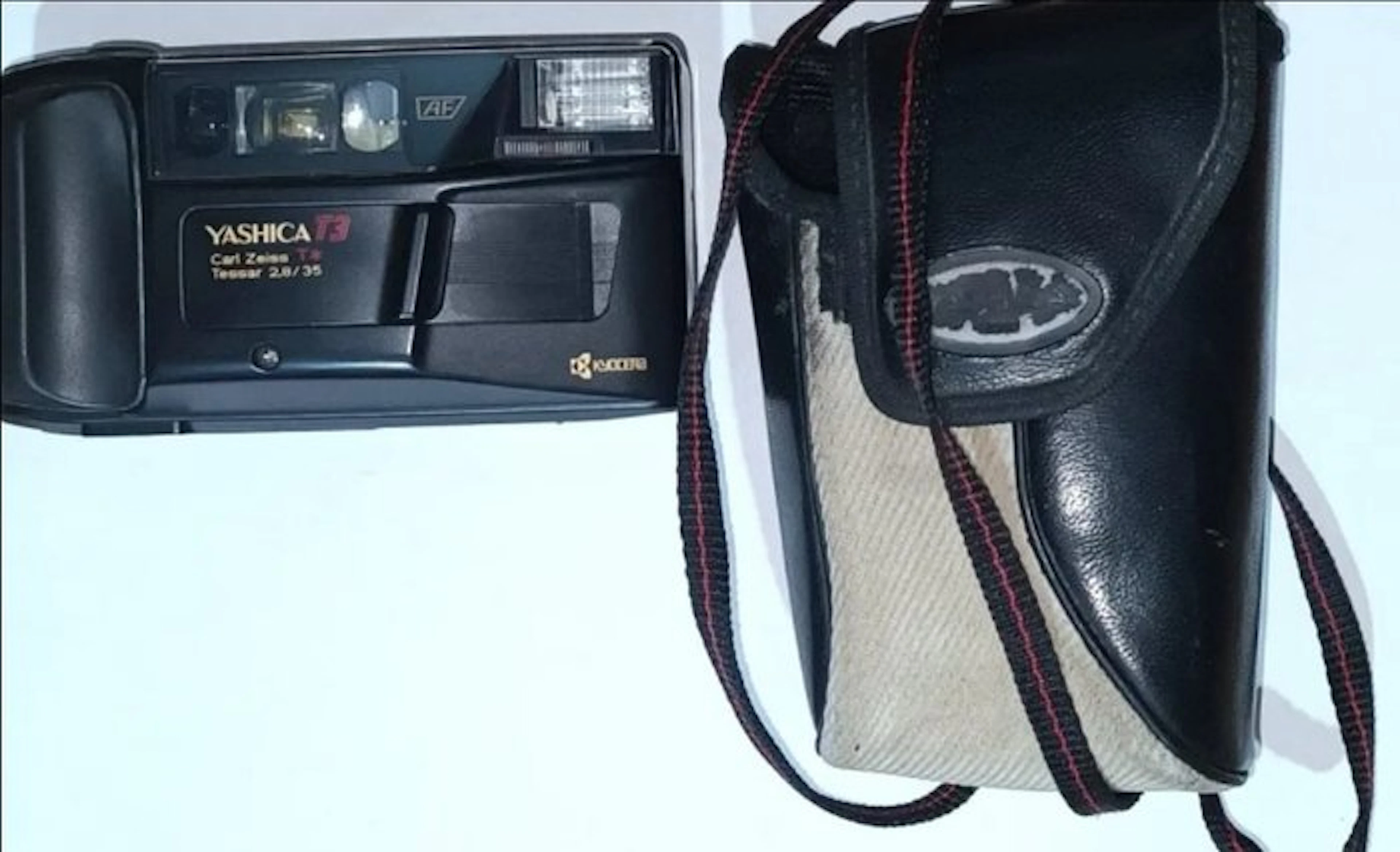 Yashica T3 con Carl Zeiss Tessar 2.8/35mm | Analogue camera