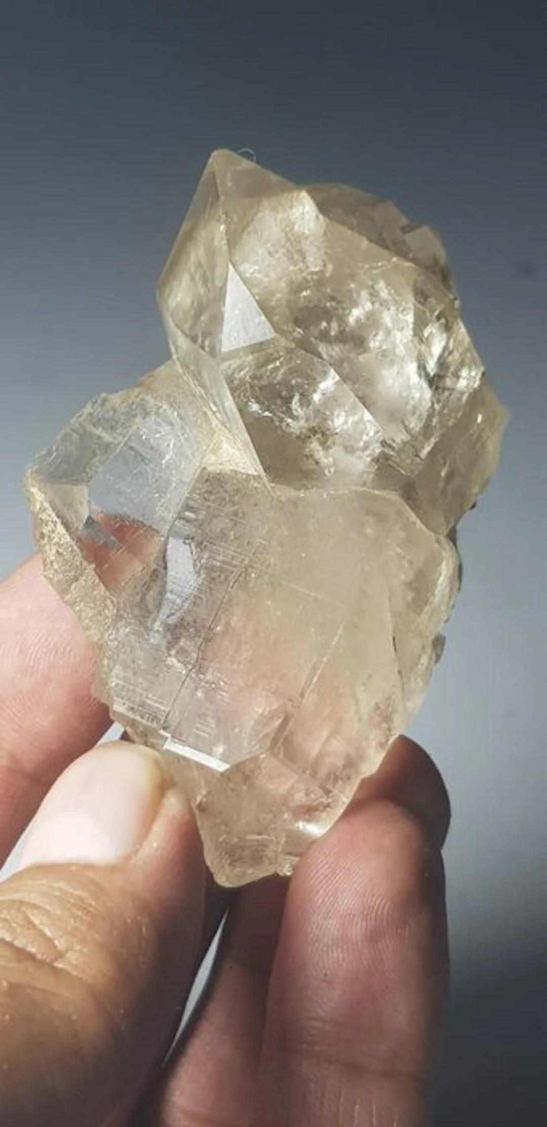 Exceptional Himalayn Quartz With perfect termination...