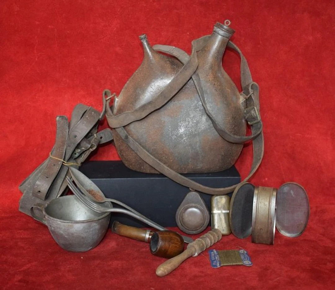 France - Original WWI lot - Infantry equipment