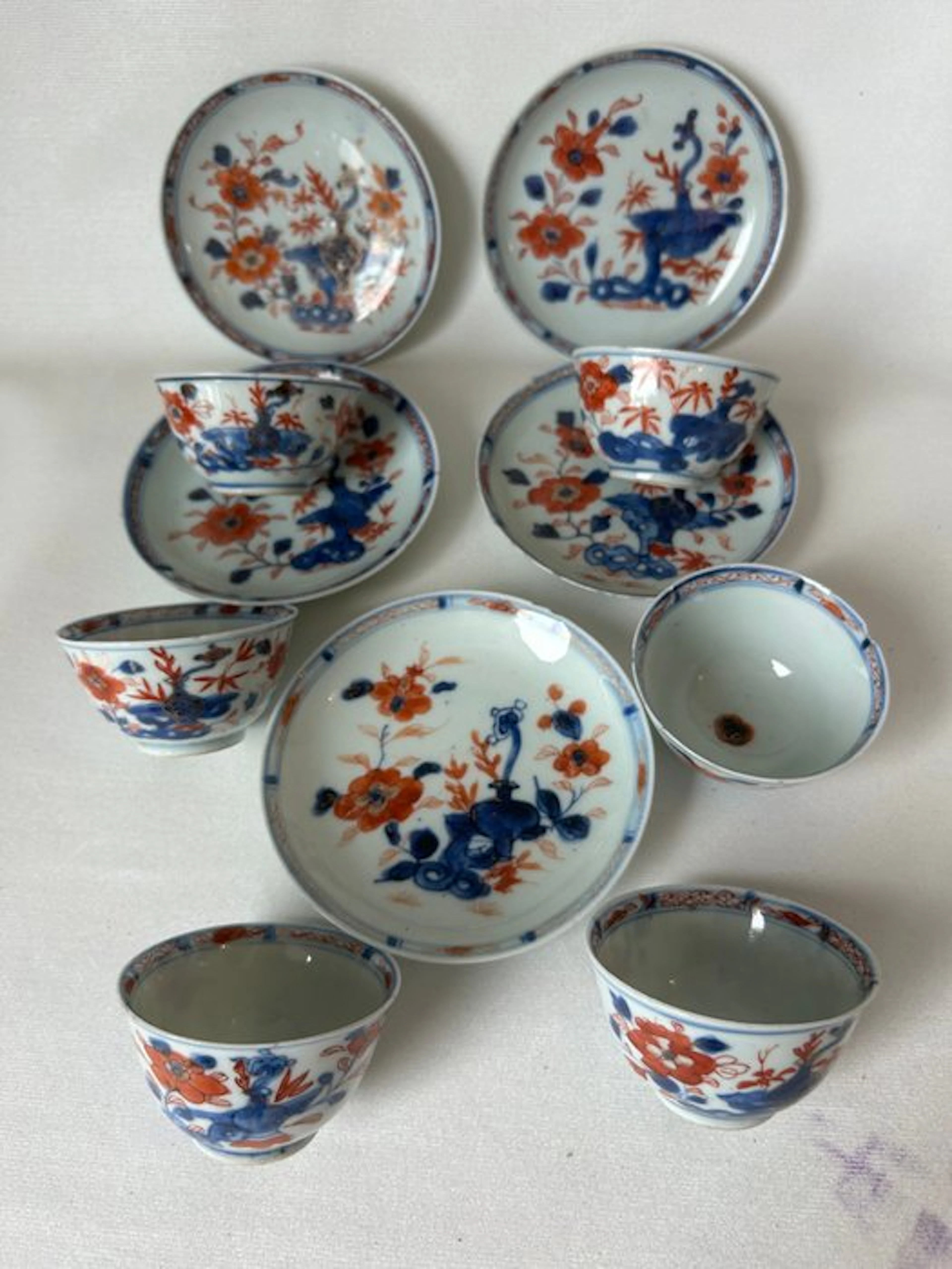 imari - Cup and saucer (6) - Kop en schotels - Porcelain