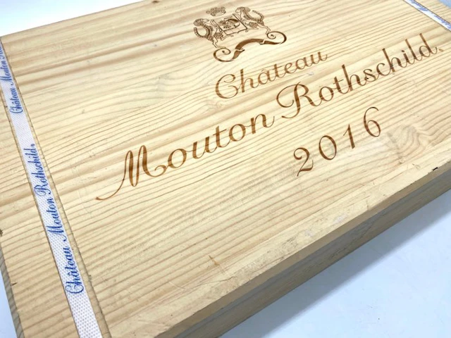 2016 Château Mouton Rothschild - Pauillac 1er Grand Cru...
