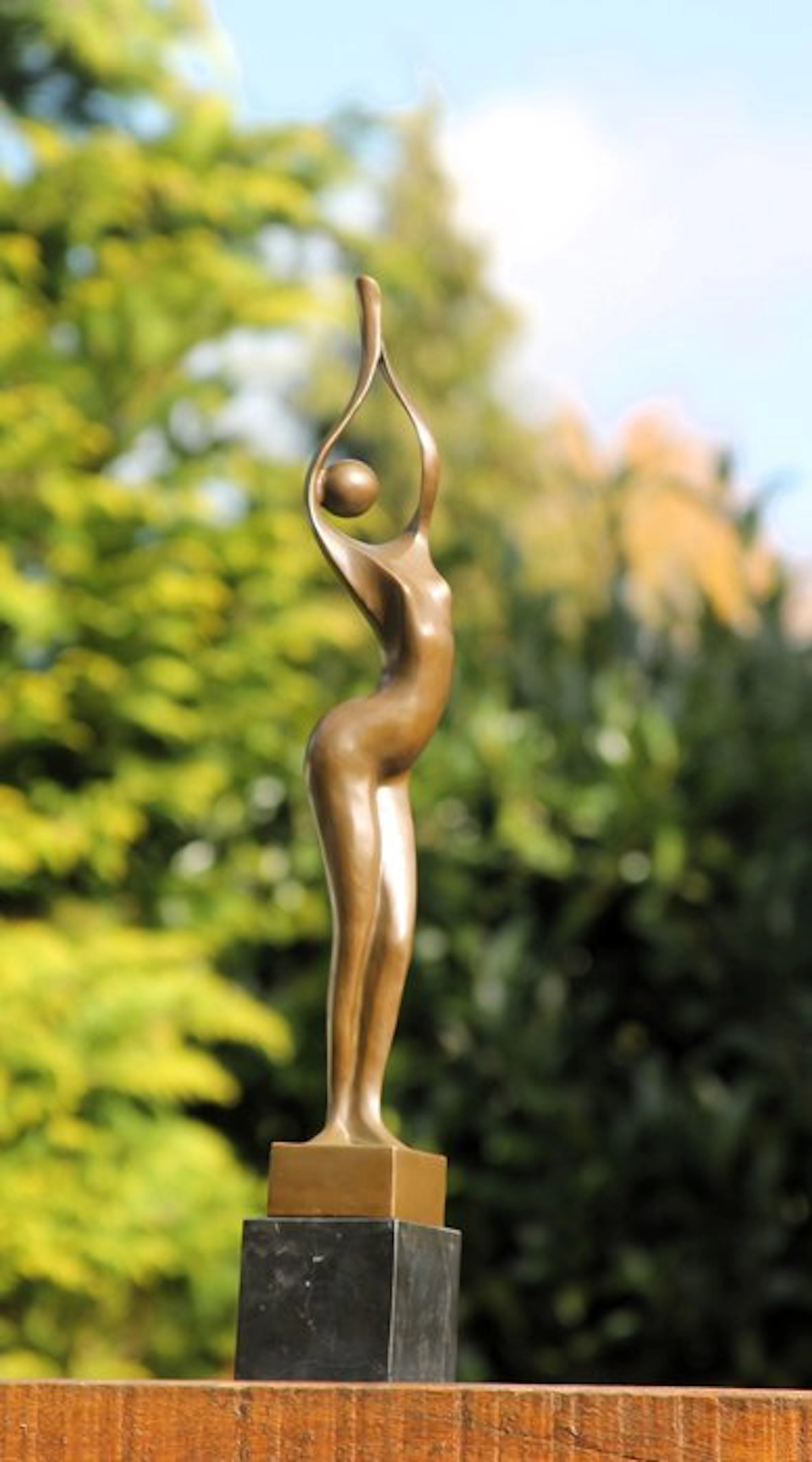 Sculpture, moderne dame - 54 cm - bronze marble