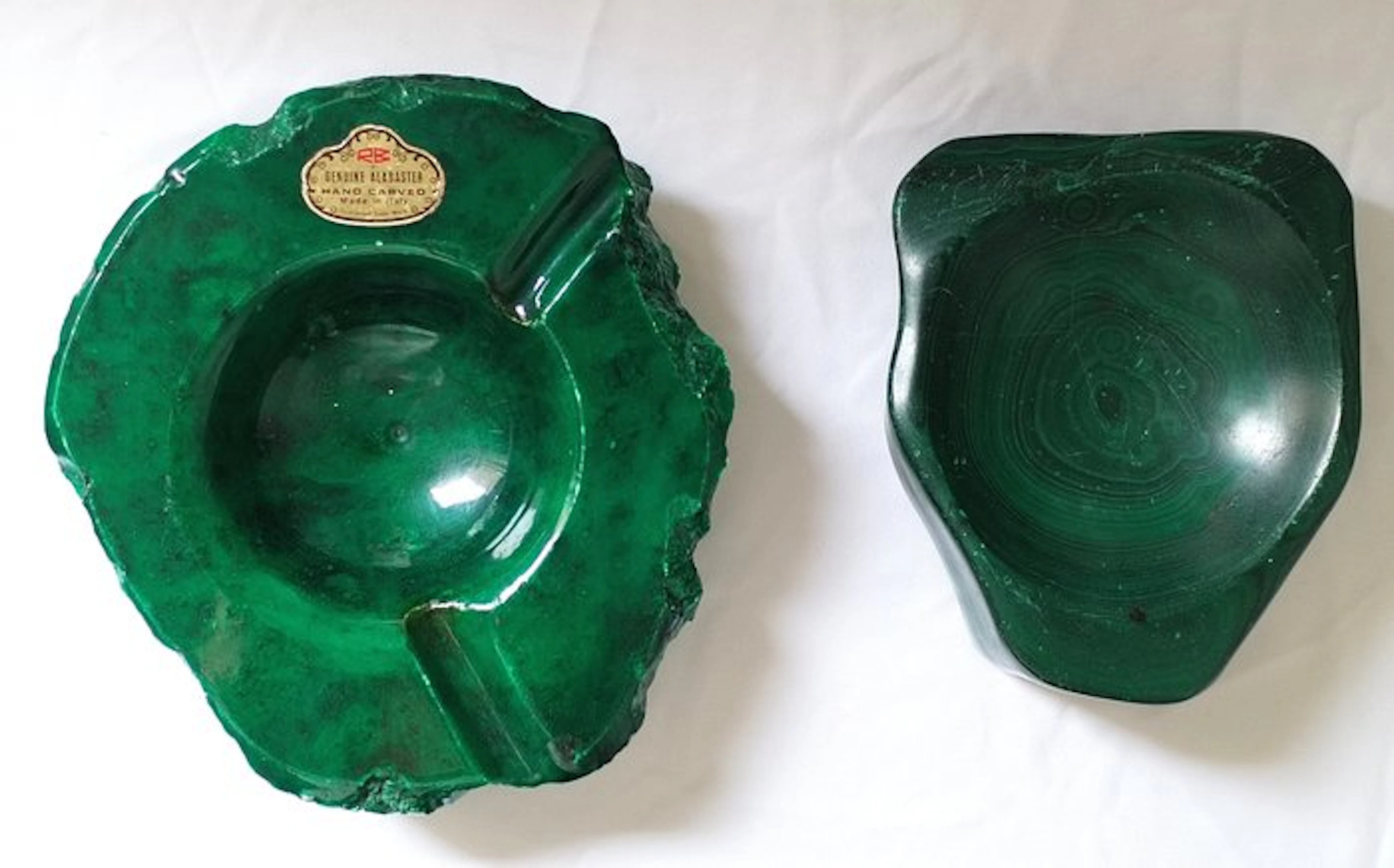 Malachite Lot of various items - Height: 4 cm - Width: 15 cm- 2017 g - (2)