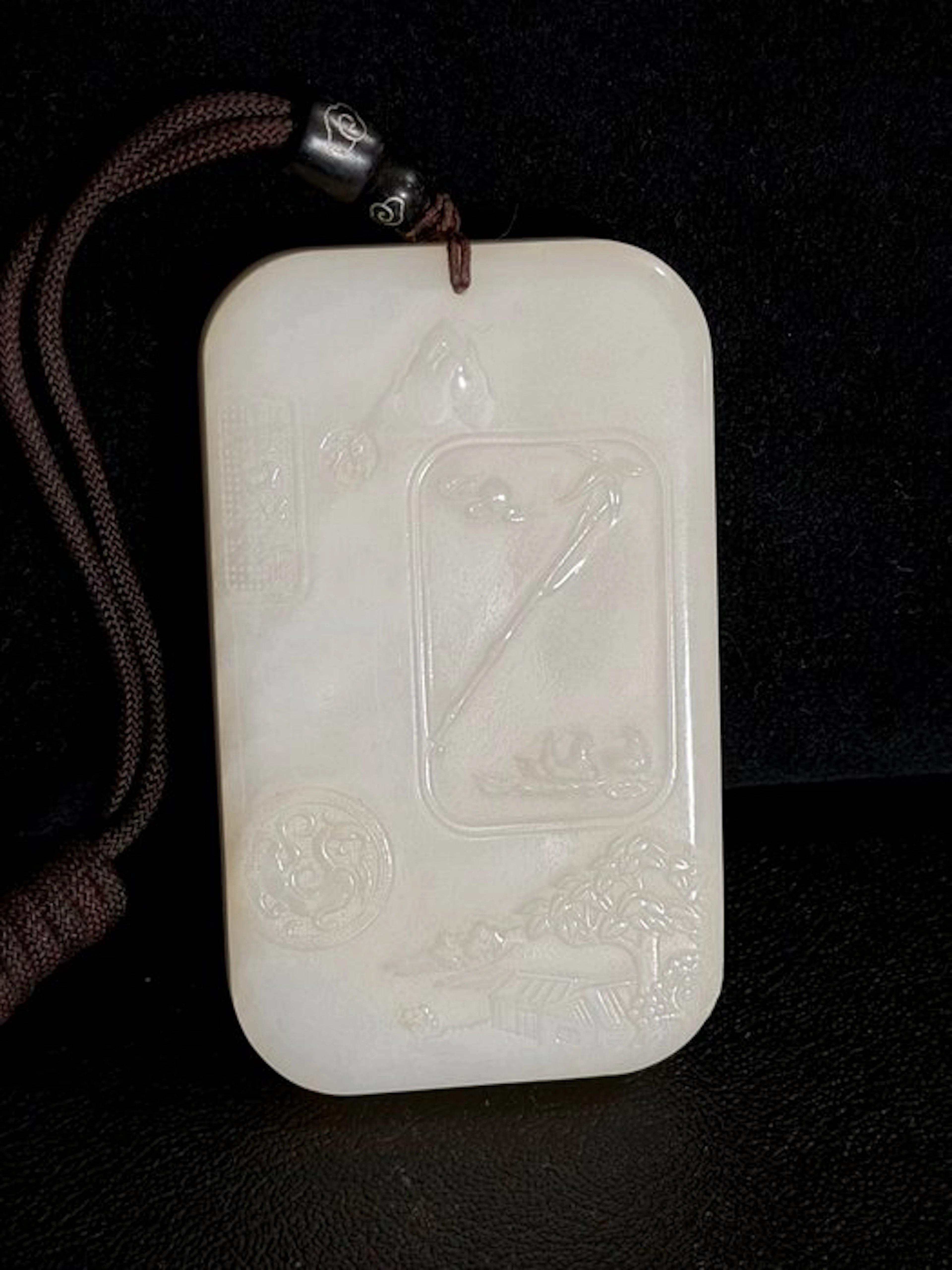 Large size pendant - Jade - China - 20th century