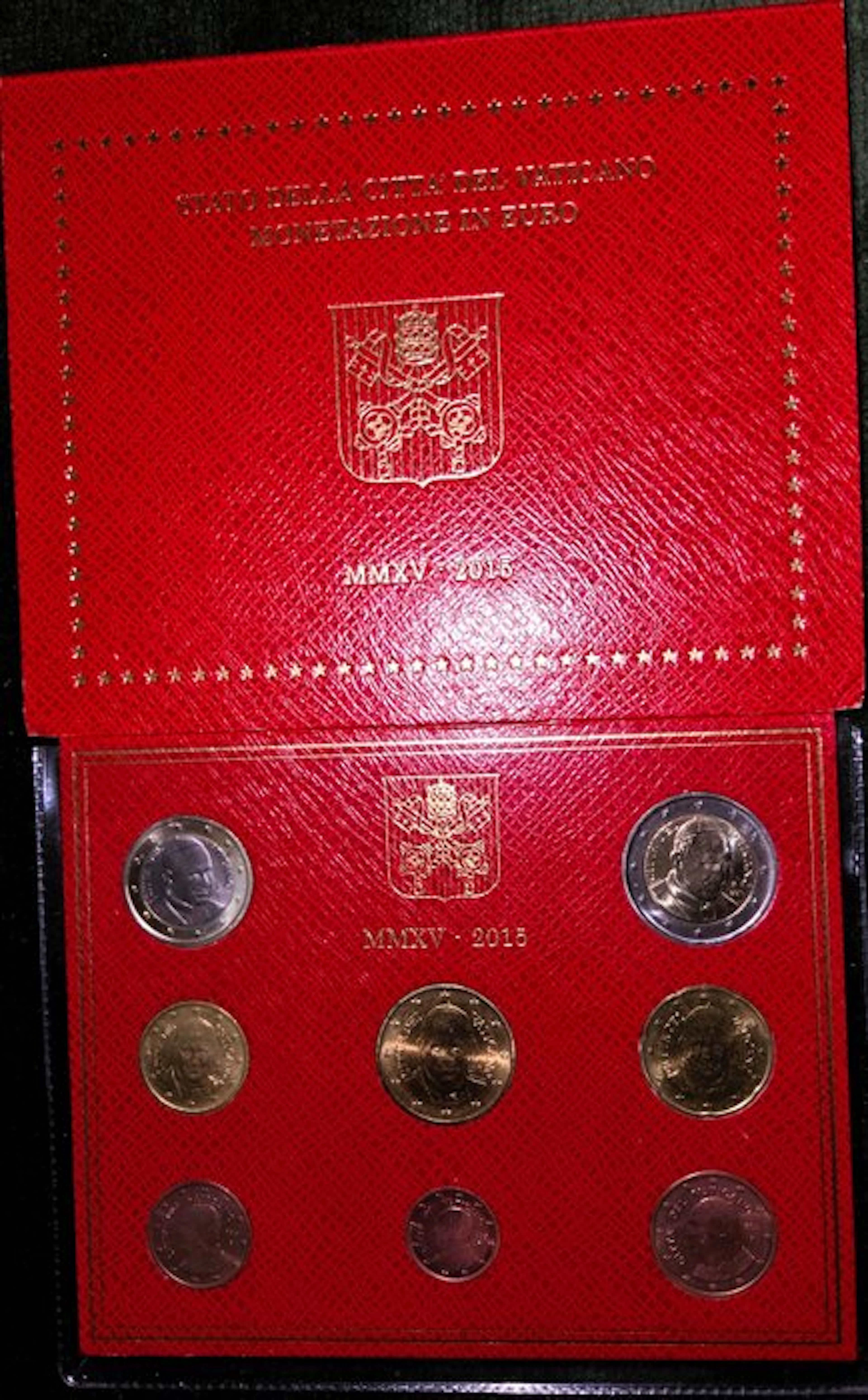 Vatican. Year Set (BU) 2015 (No reserve price)