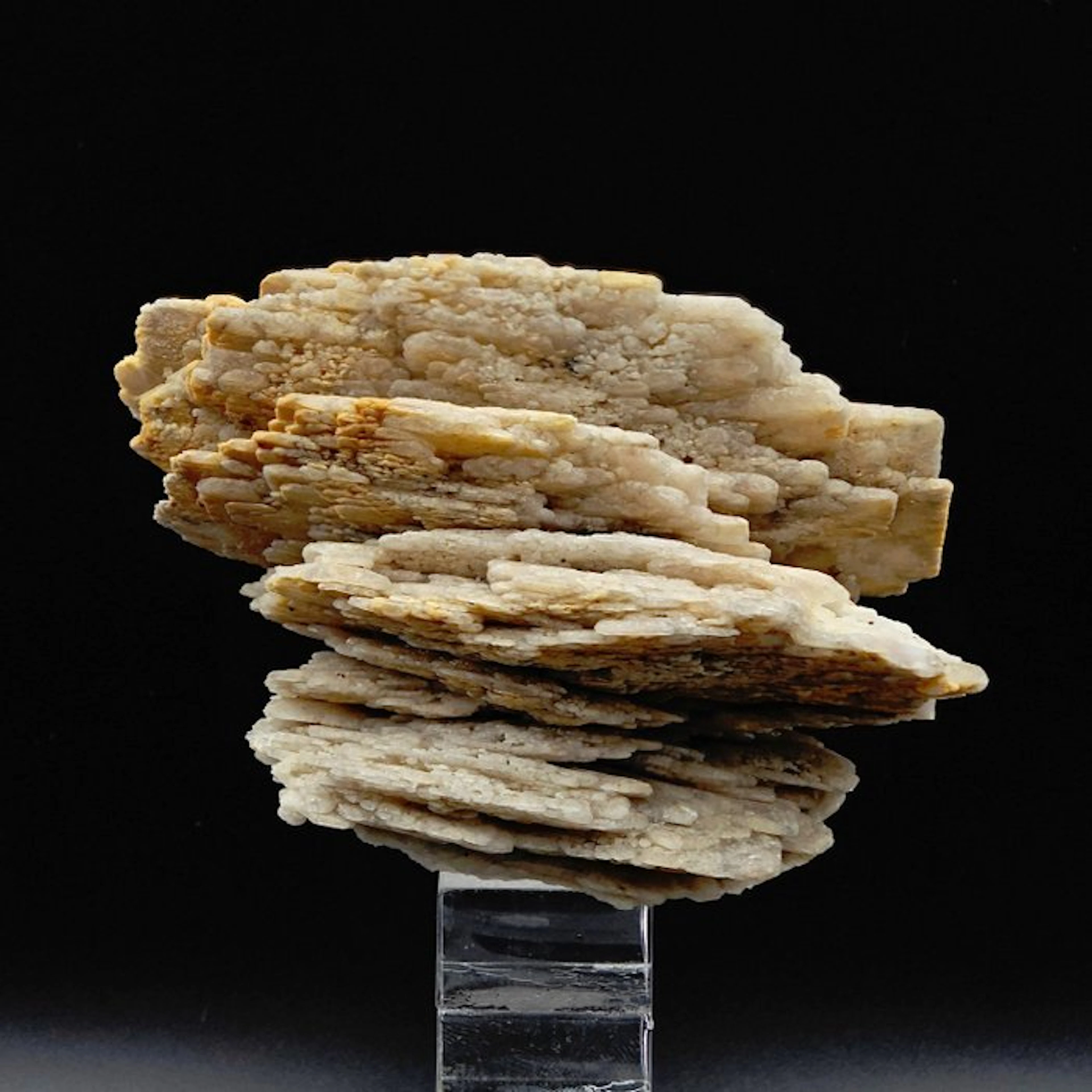 Biterminated barite blades