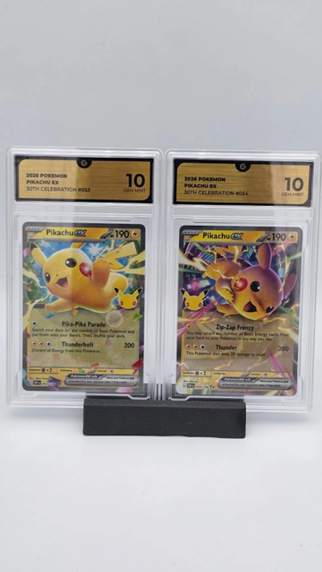 Pokémon - 2 Graded card - Pikachu 053 054 Holo - GG 10 - Mega Evolution