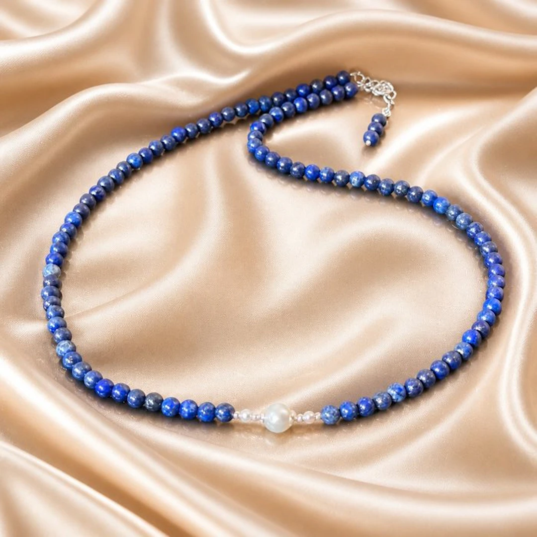 Pearl - Silver - Necklace - Akoya pearl, lapis lazuli