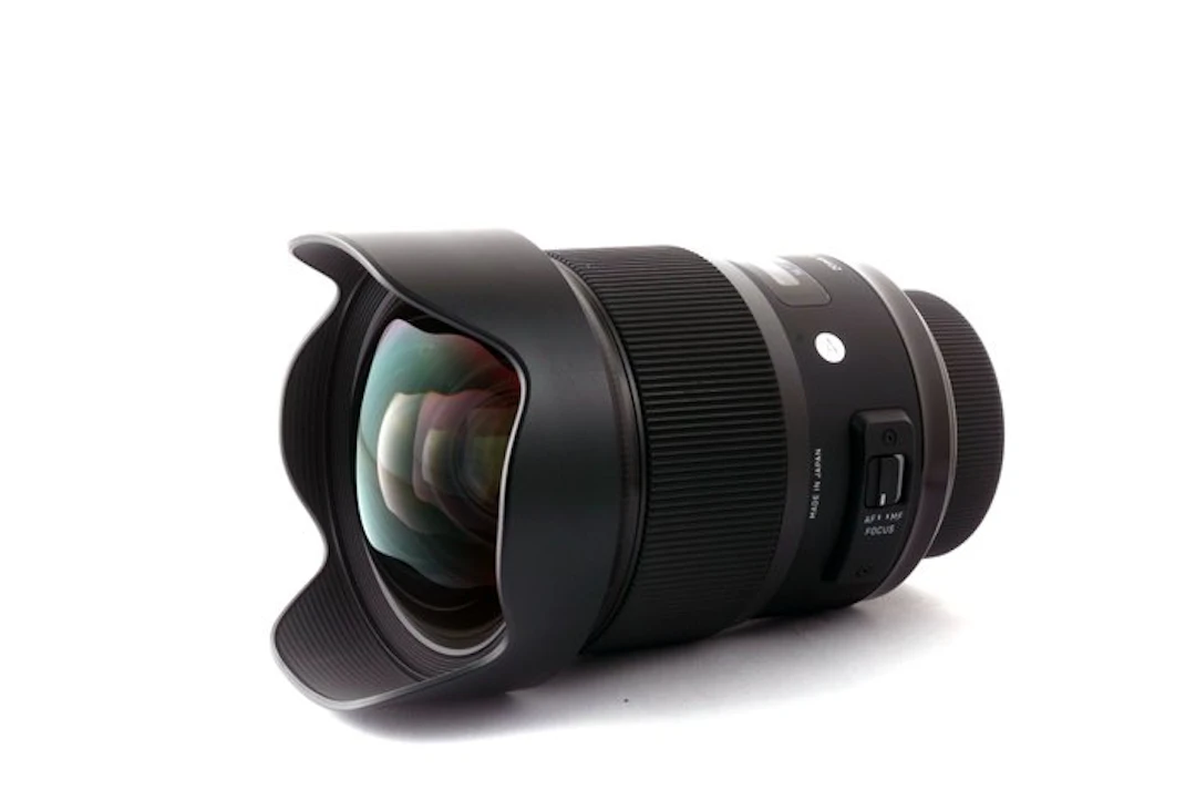 Sigma 20mm 1:1.4 DG Wide angle lens