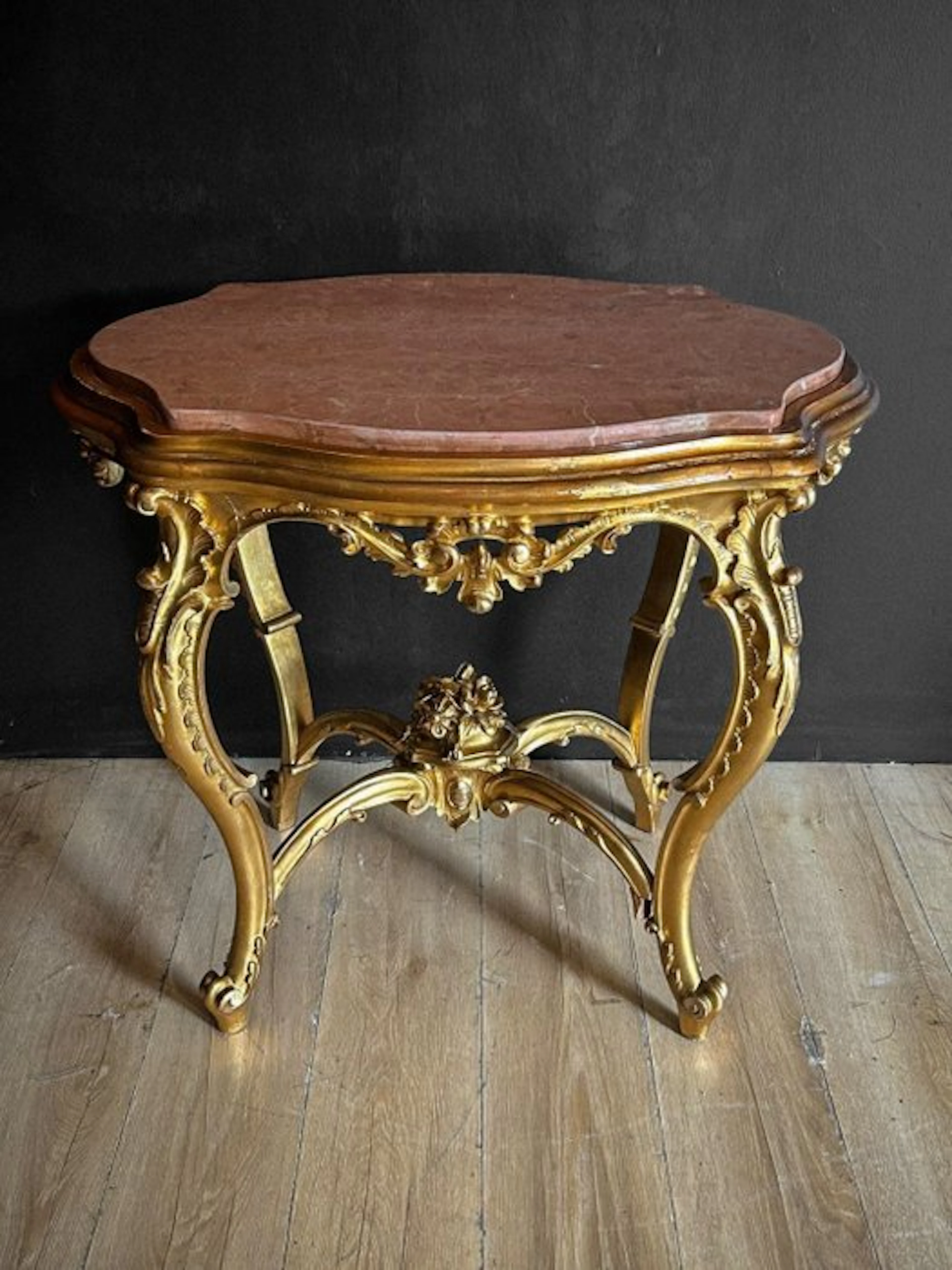 Centre table - Wood - Antique Coffee Table