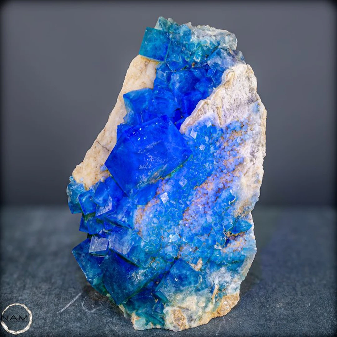 Unique fluorite cluster – Crystal Beauty in Emerald Green- 3582.11 g