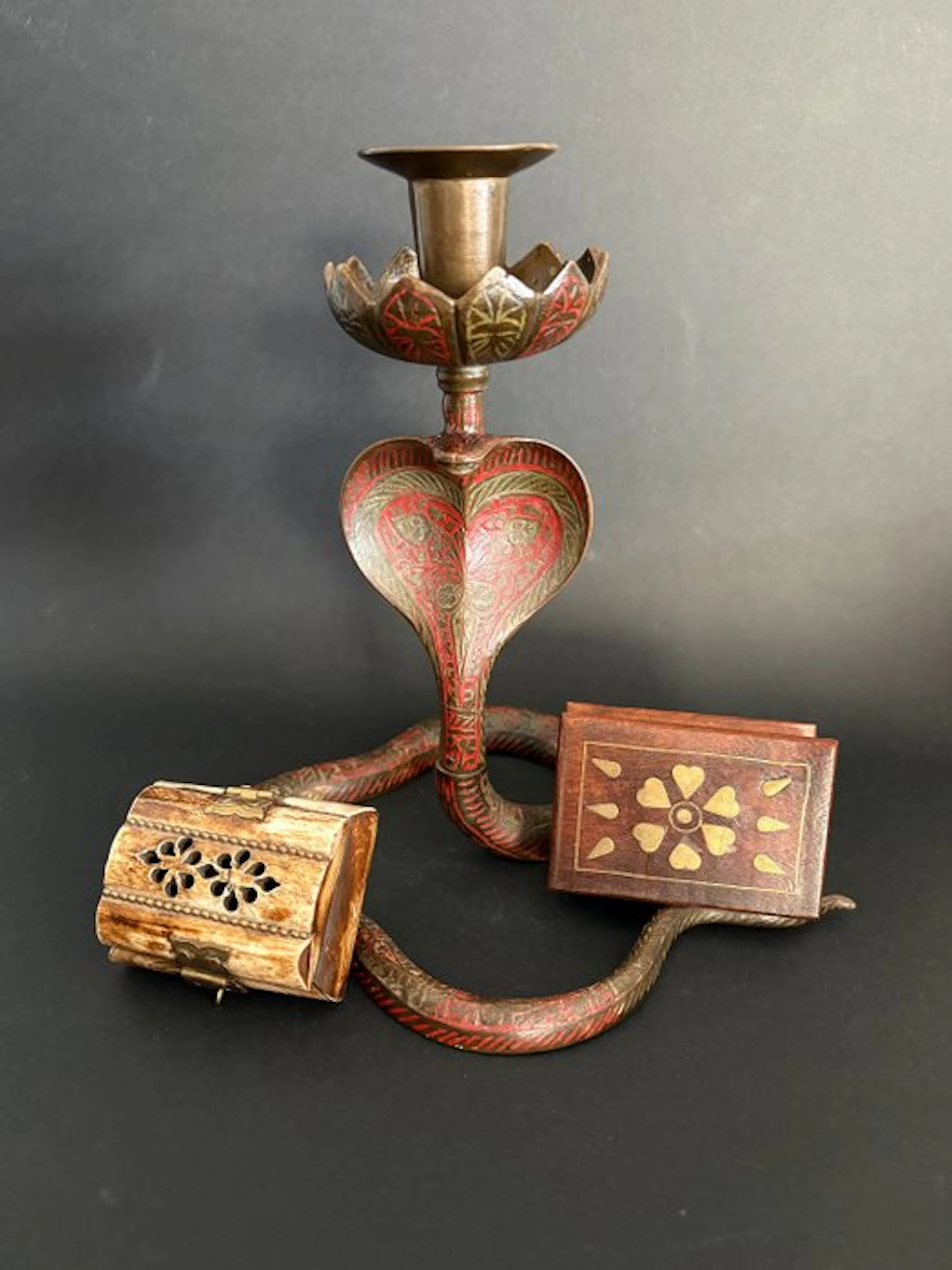 2 boîtes et 1 cobra - Taperstick - Brass