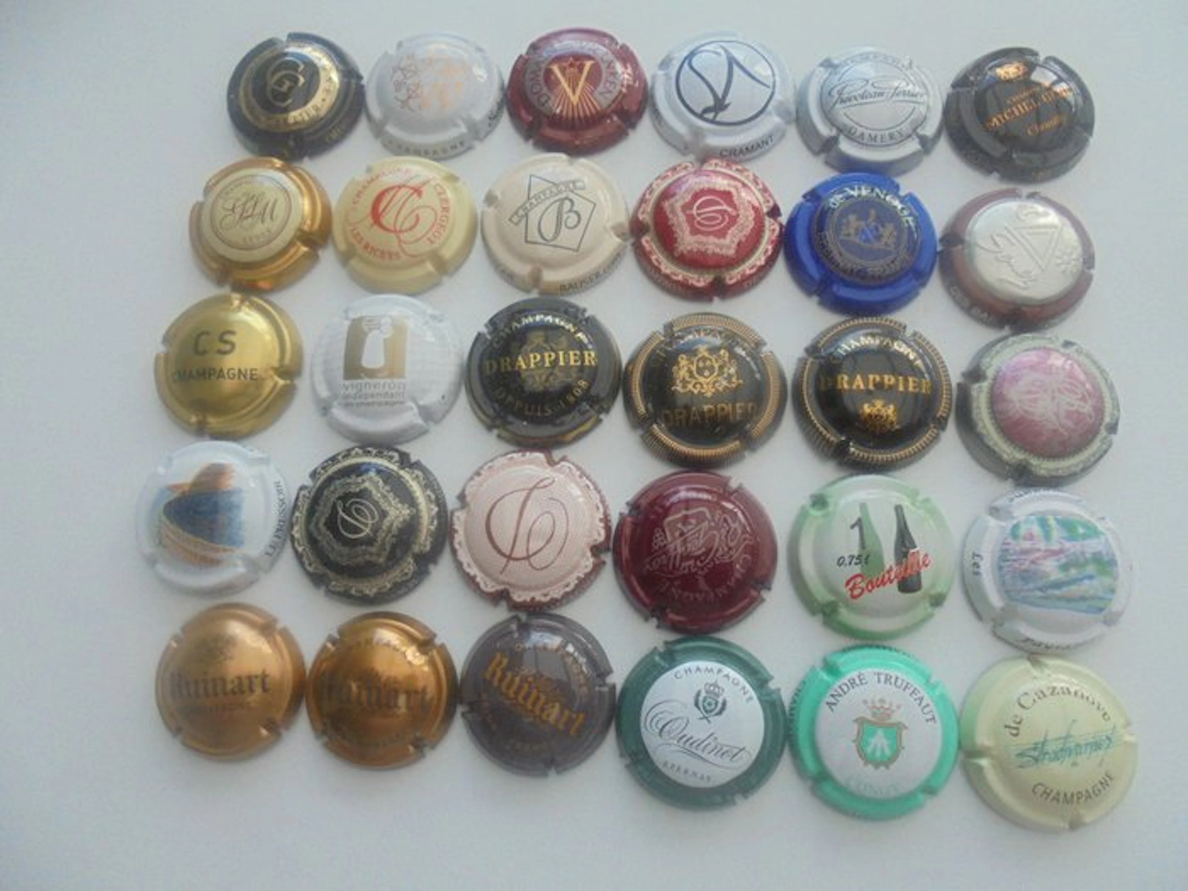 Champagne capsule collection - Champagne capsule collection - Drappier