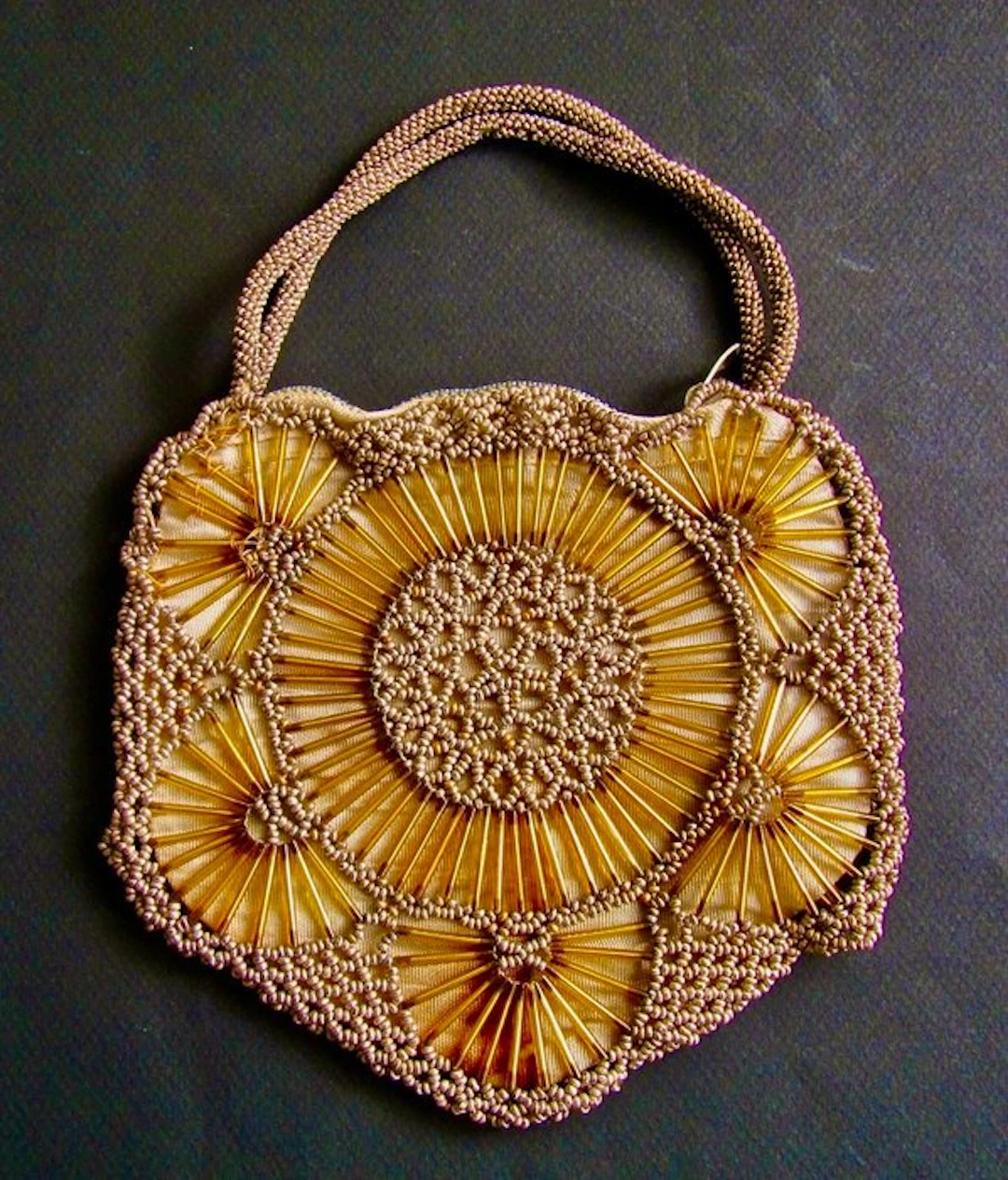 Hand-Made Antique - Art-Deco c. 1920-1930 "Sunny Design" - Evening bag