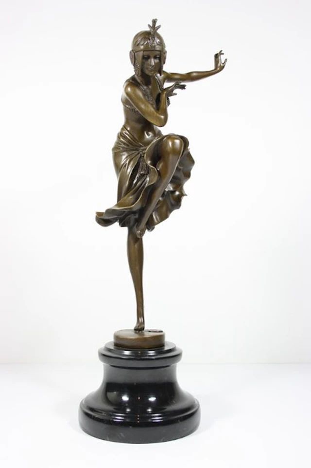 D.H. Chiparus (1886 - 1947) - after - Sculpture