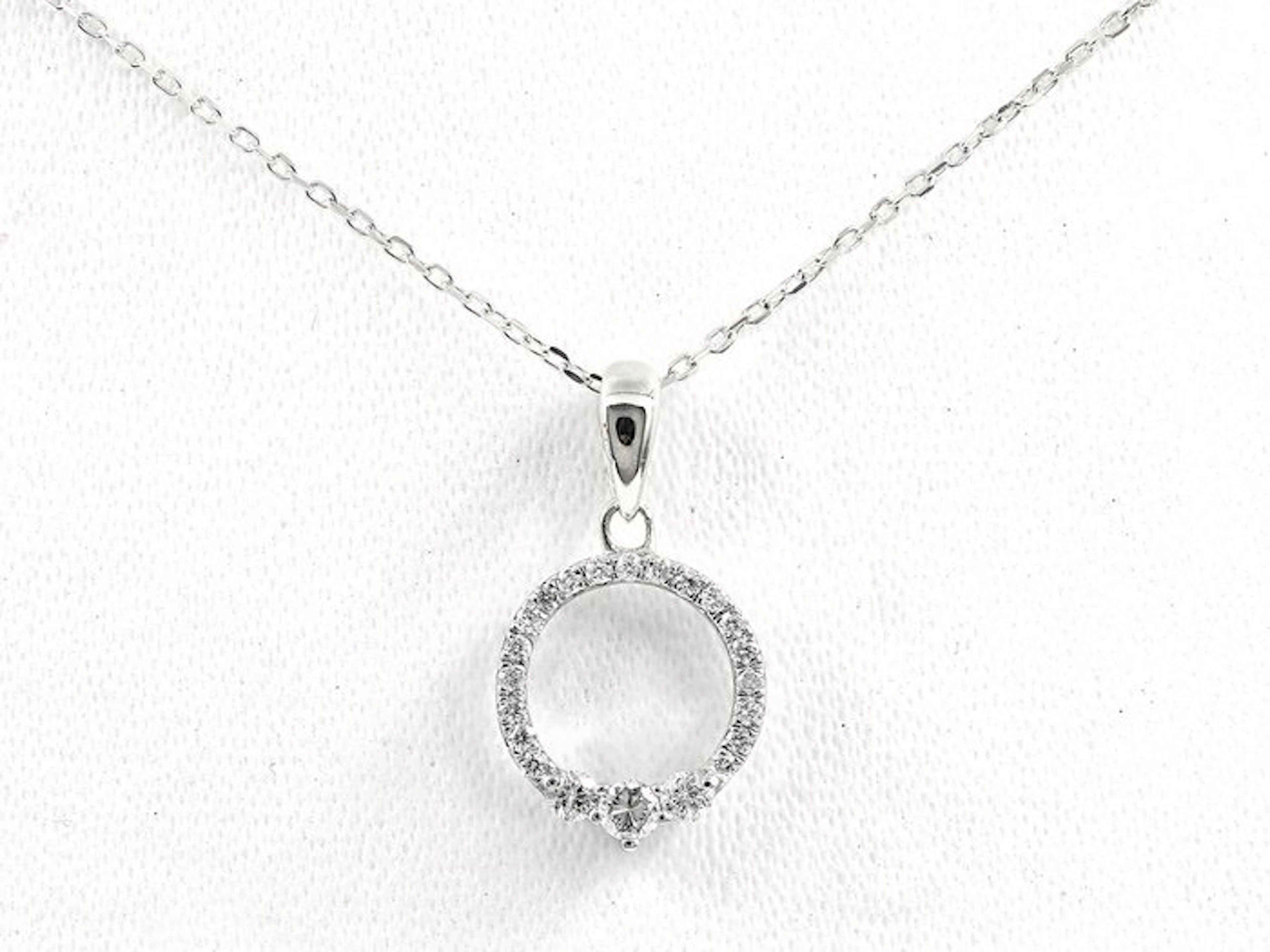 No reserve price - Necklace with pendant - 14 kt