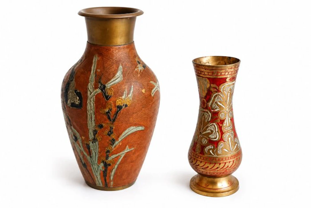 Jug (2) - Gilt brass, Gilt bronze - Cloisonné vase