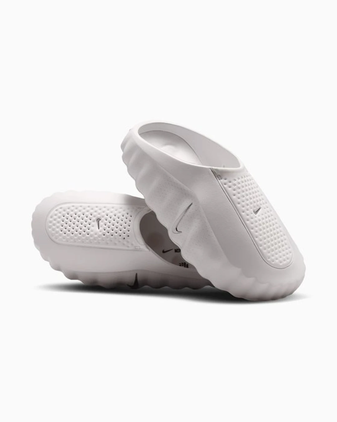 Nike - W NIKE MIND 001 - Low-top trainers - Size: EU 40.5 - New with tags