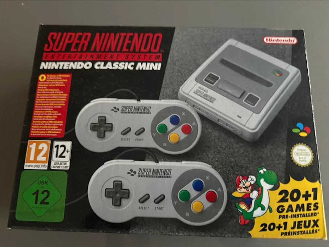 Nintendo - Super Nintendo Classic Mini - Super Nintendo...