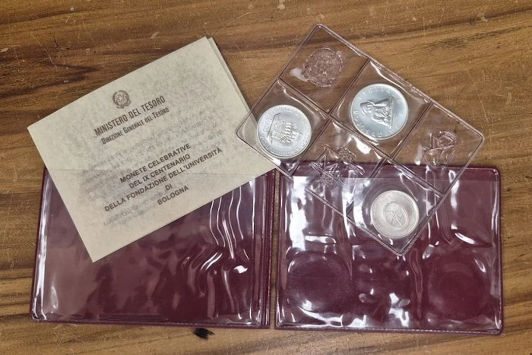 Italy. 100 Lire