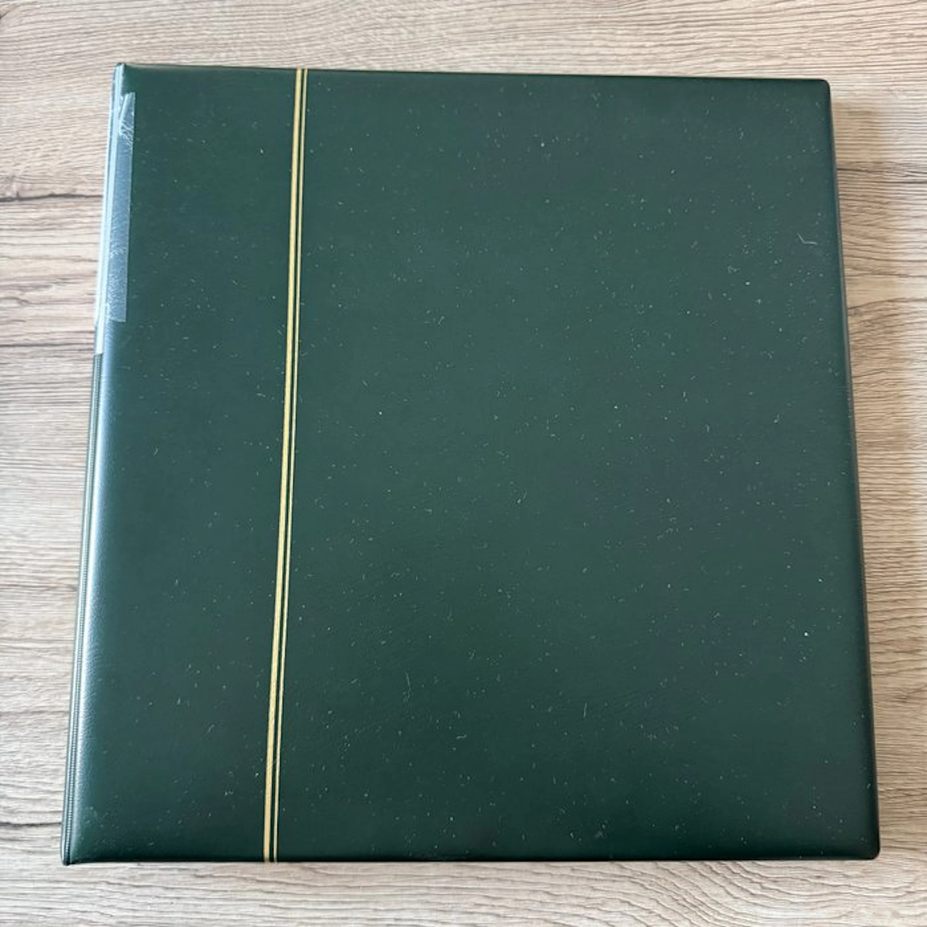 France - Red Cross notebook stock '1953/1982' in mint condition **