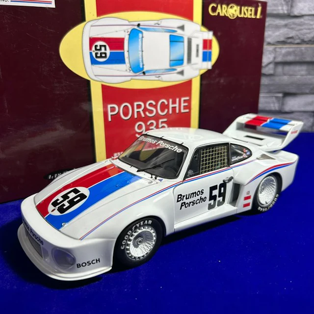 Carousel 1 1:18 - Model race car - Carousel 1 Limited...