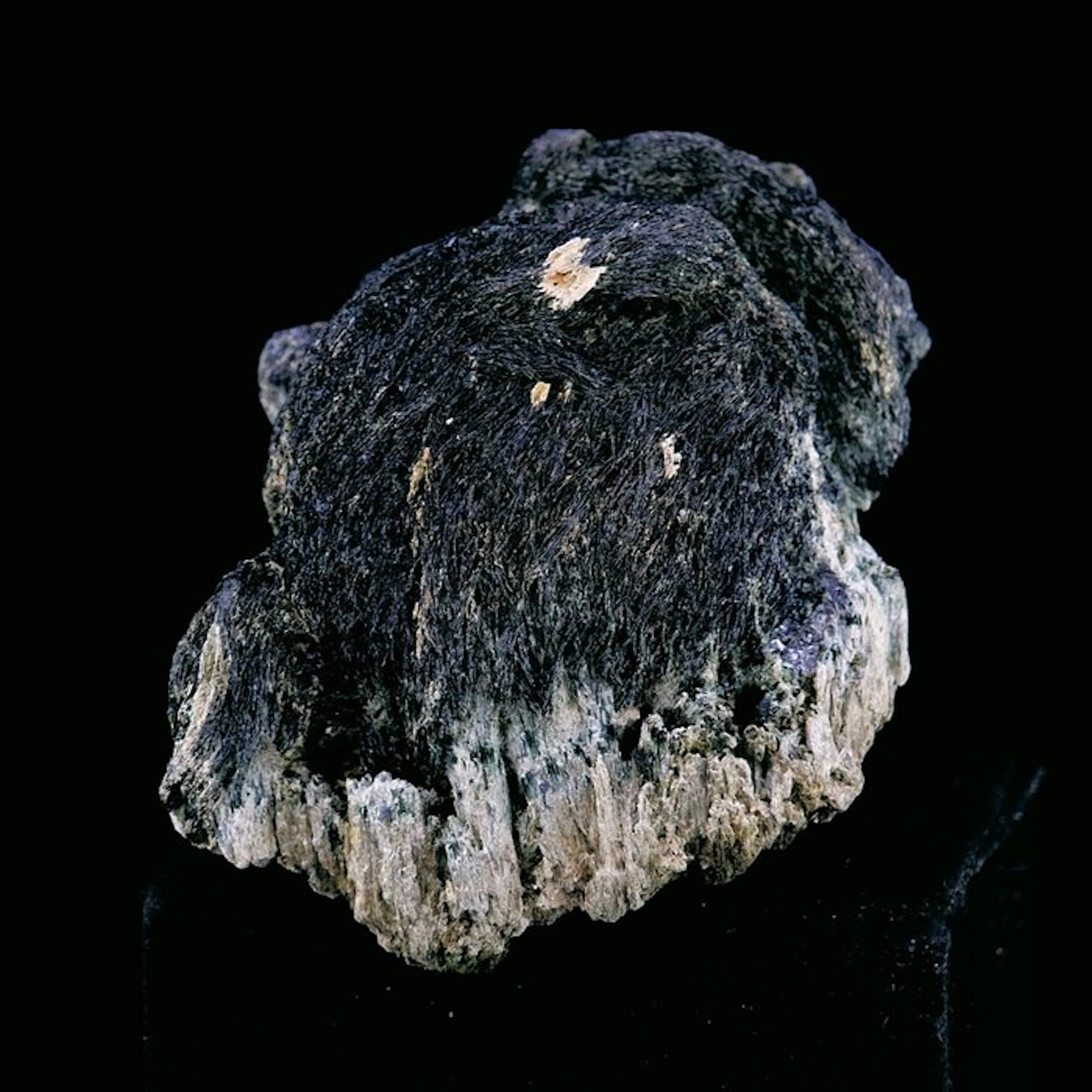 Clinochlore - Kayes, Mali - Height: 5.1 cm - Width: 3.7 cm- 61 g