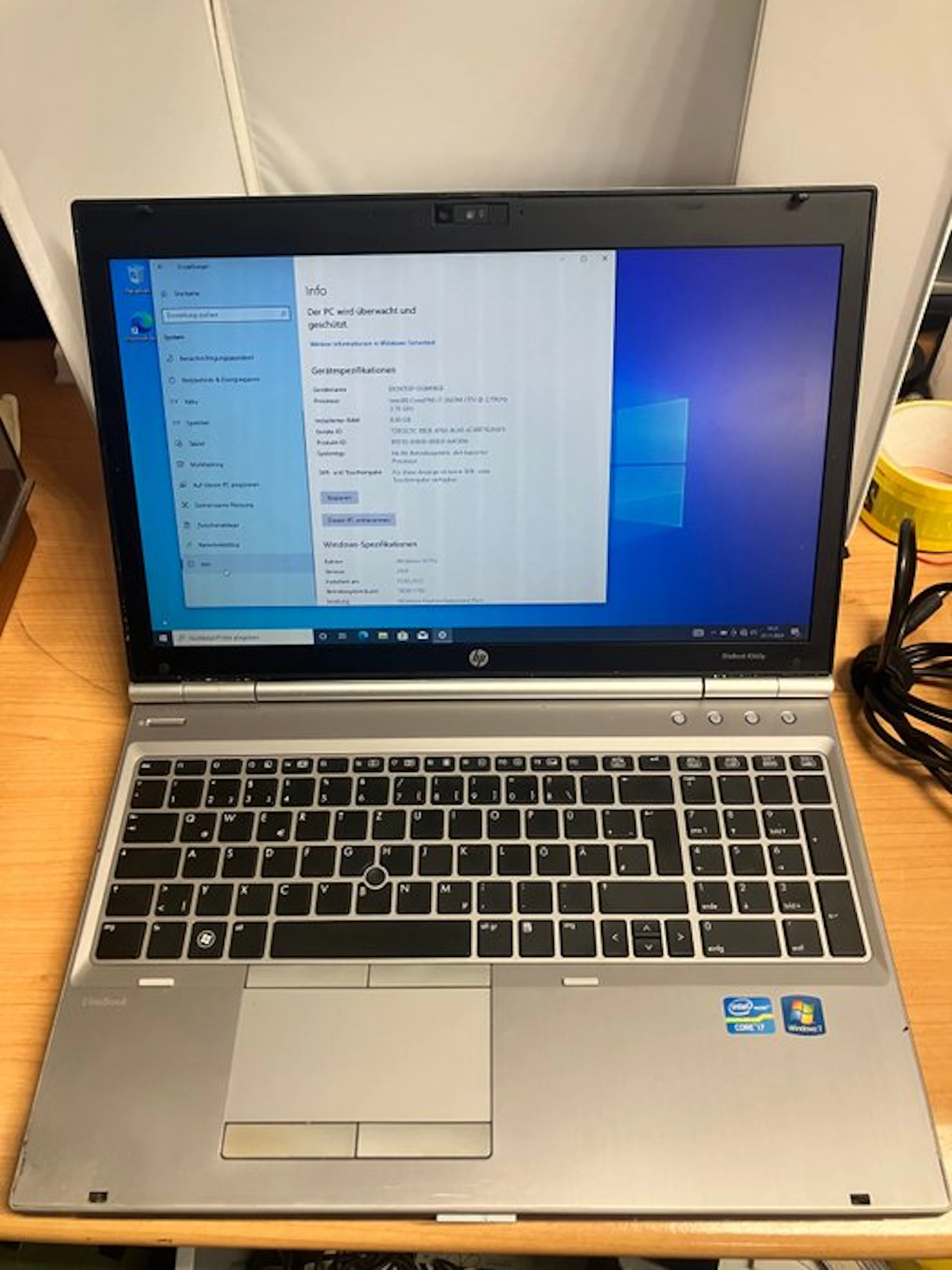 HP EliteBook 8560p top notebook with 8GB & 120GB Disk #2 - Laptop