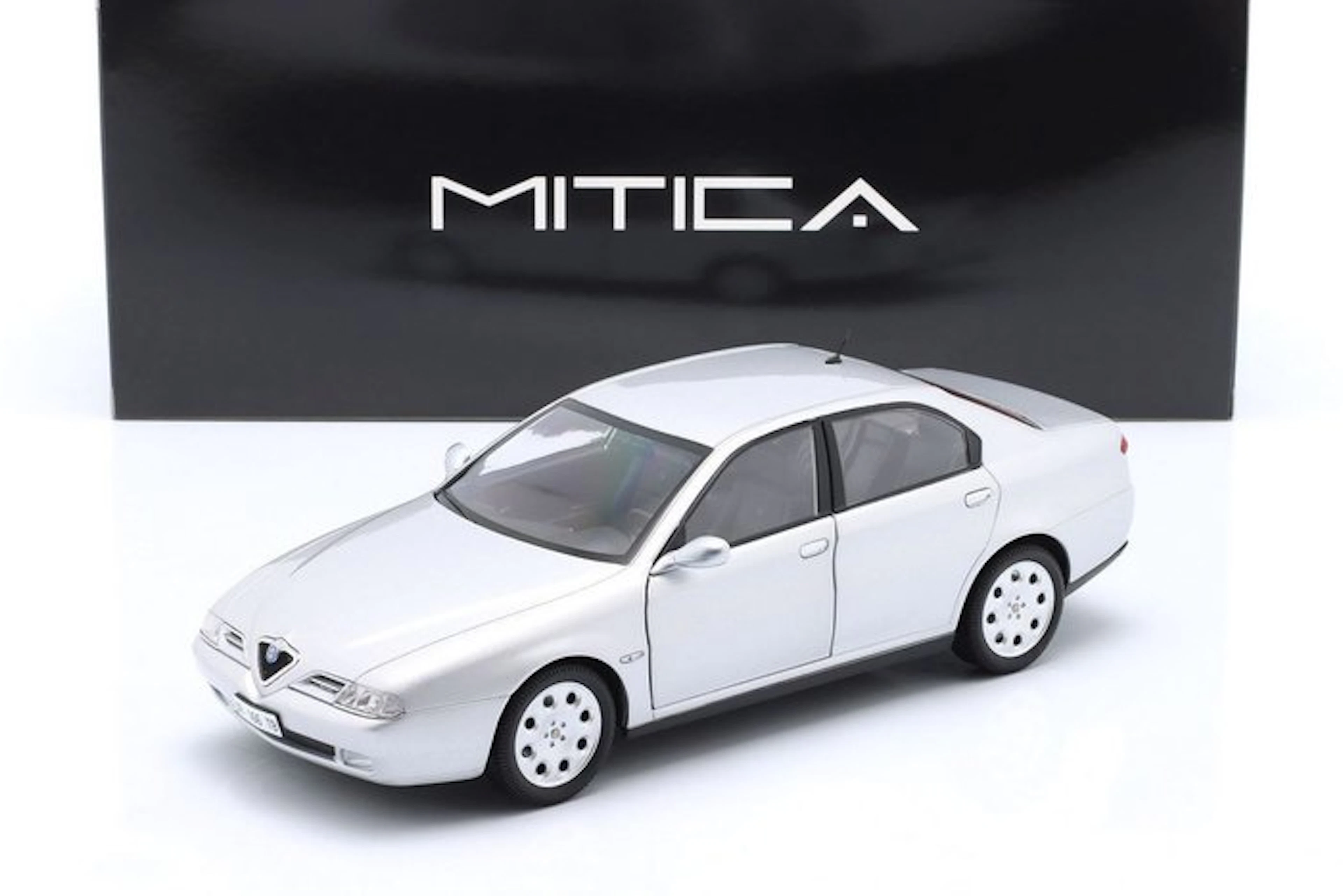 Mitica-Diecast 1:18 - Model sedan - Alfa Romeo 166 2.0 V6...