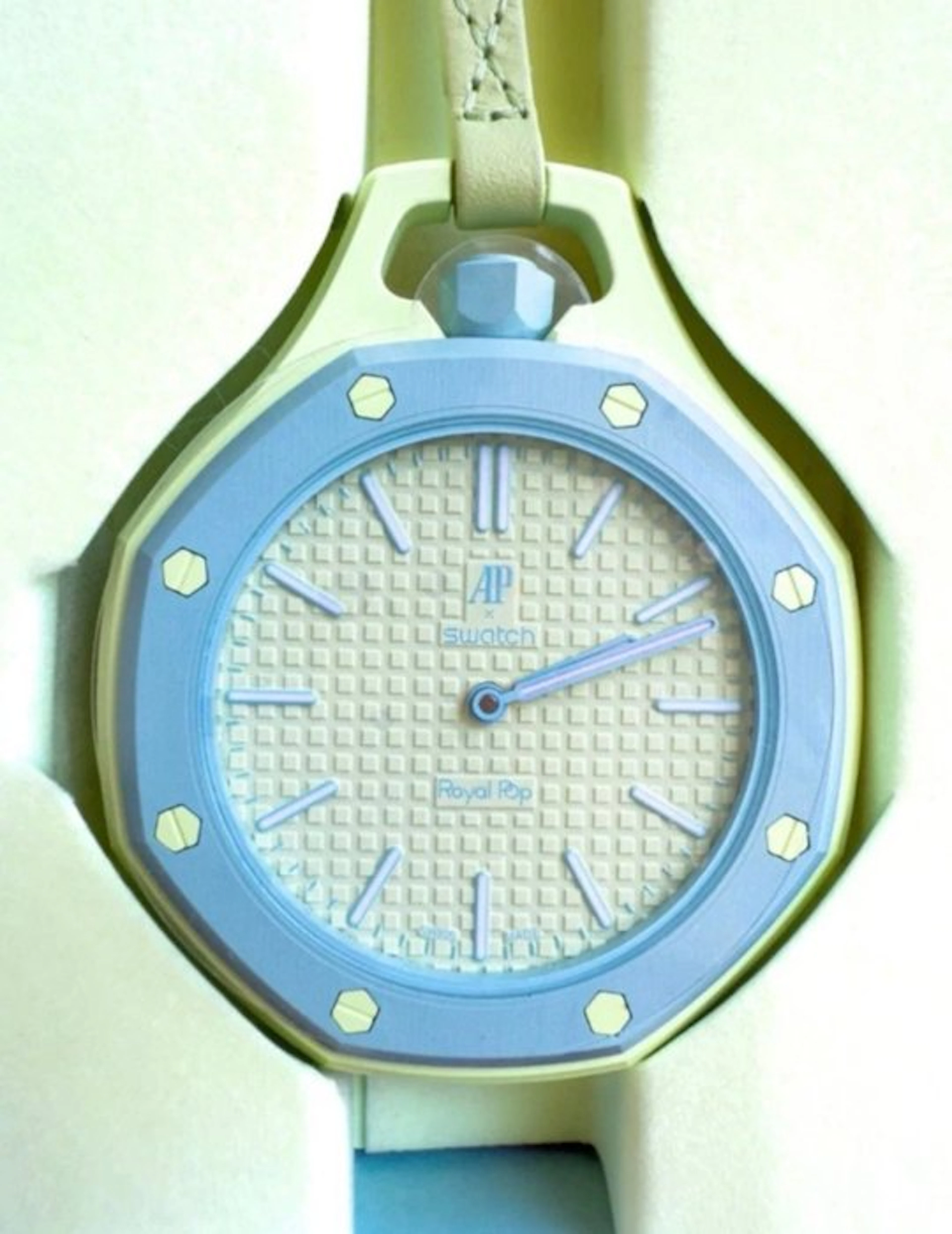 Swatch - Royal Pop - No reserve price - Unisex - 2025+